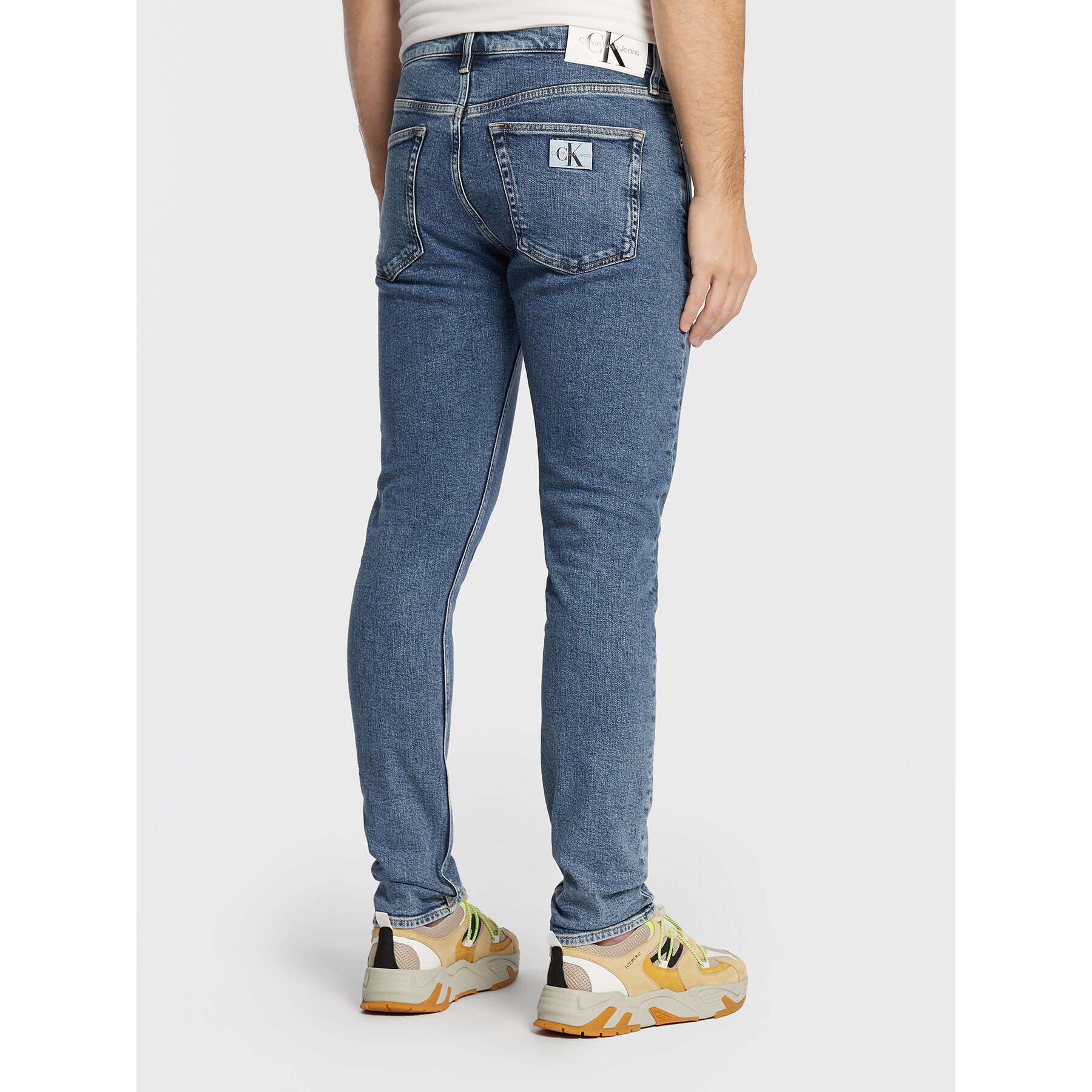 Calvin Klein Jeans Jeansy J30J321467 Tmavomodrá Slim Taper Fit - Pepit.cz