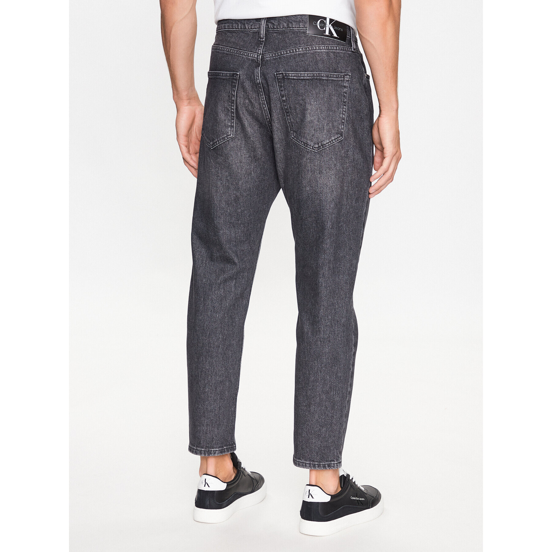 Calvin Klein Jeans Jeansy J30J323337 Šedá Relaxed Fit - Pepit.cz