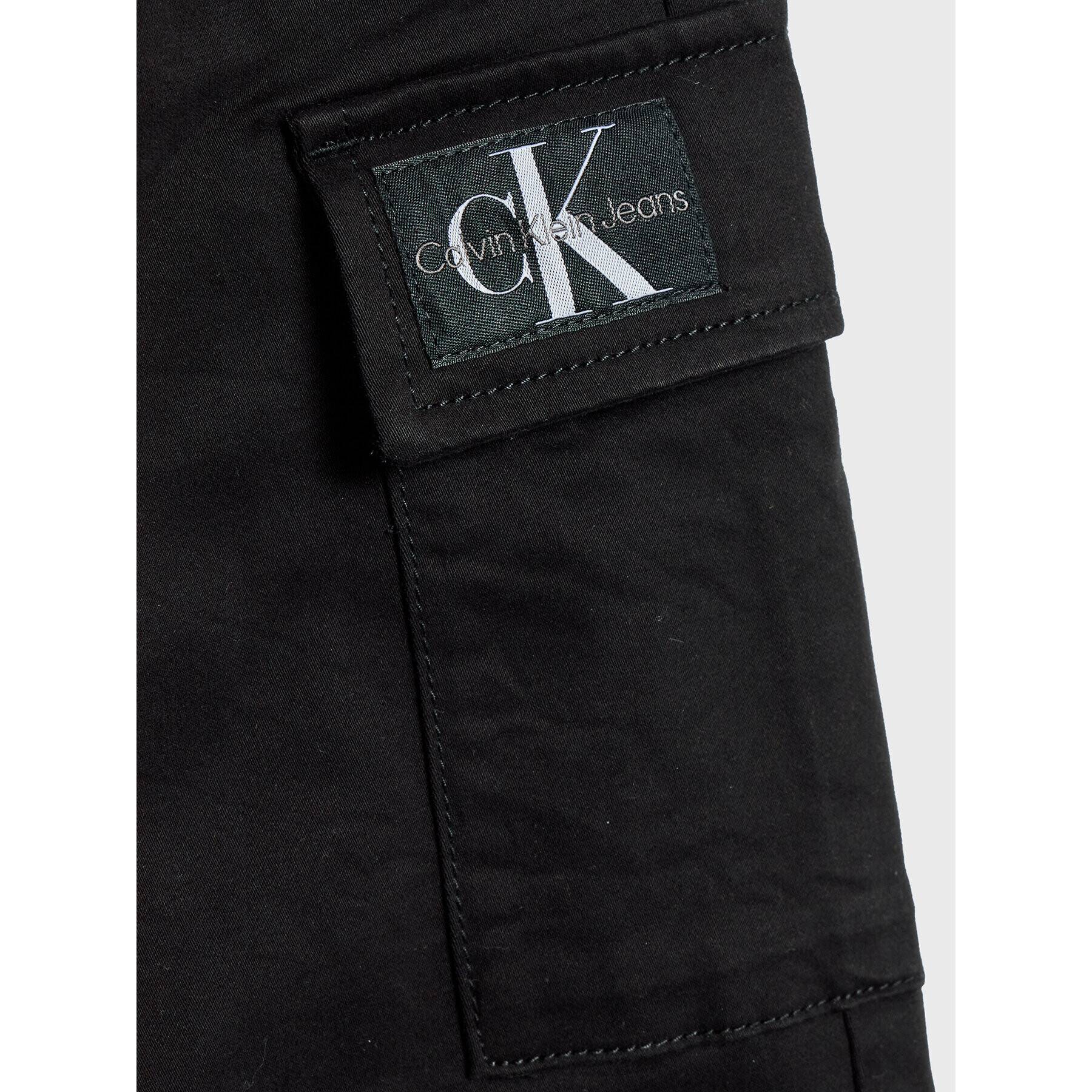 Calvin Klein Jeans Kalhoty z materiálu Cargo IB0IB01341 Černá Regular Fit - Pepit.cz