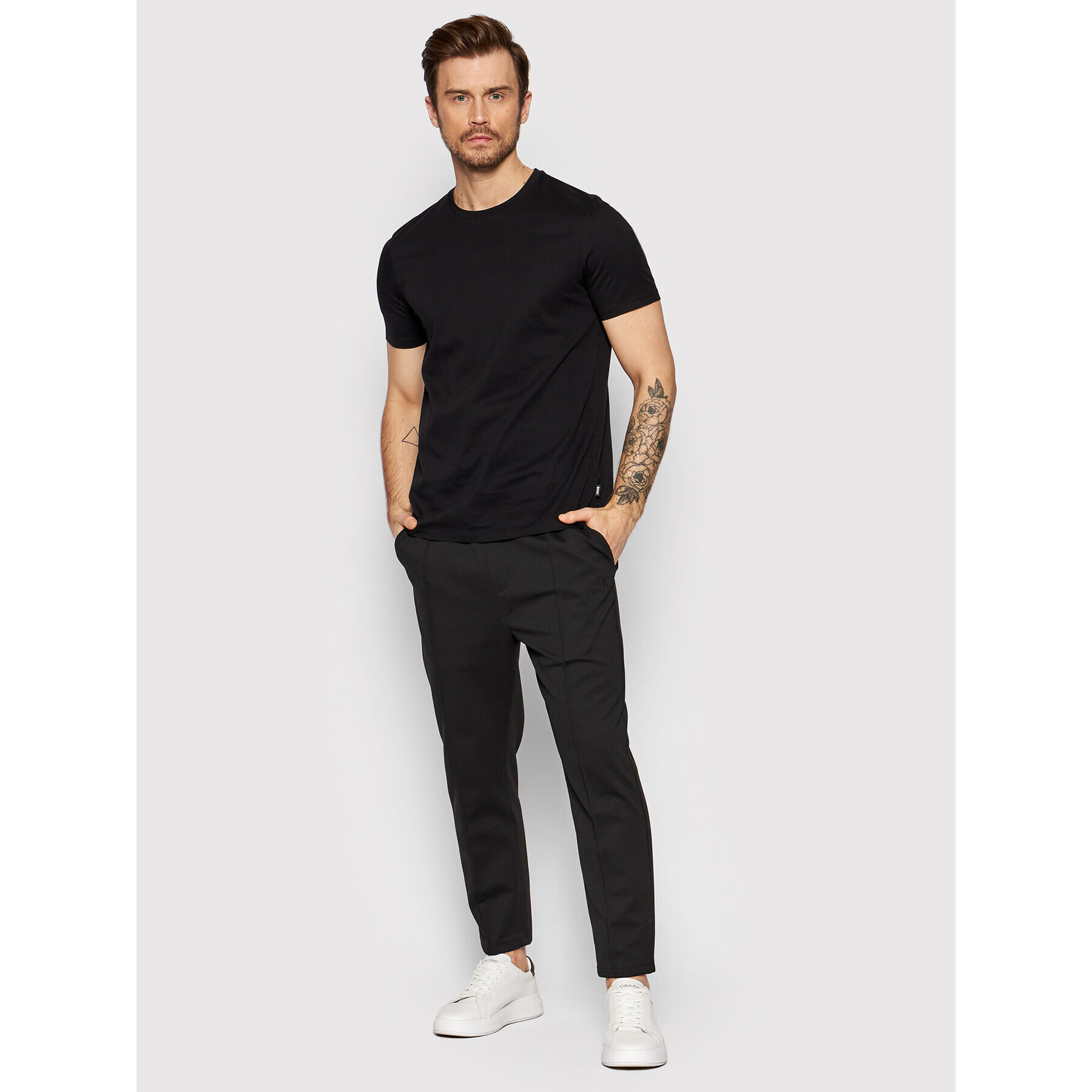 Calvin Klein Jeans Kalhoty z materiálu J30J317347 Černá Slim Fit - Pepit.cz