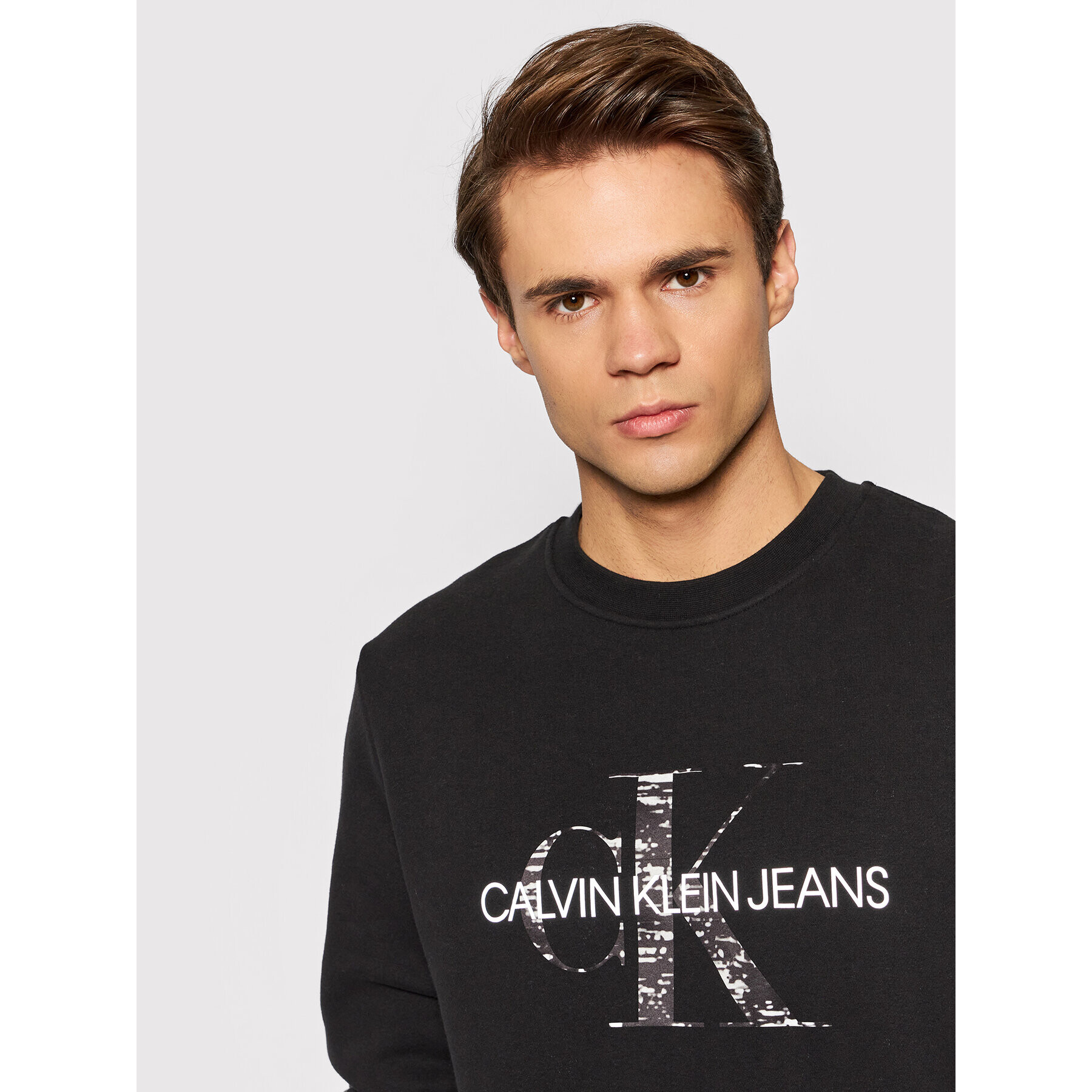 Calvin Klein Jeans Mikina J30J319365 Černá Regular Fit - Pepit.cz