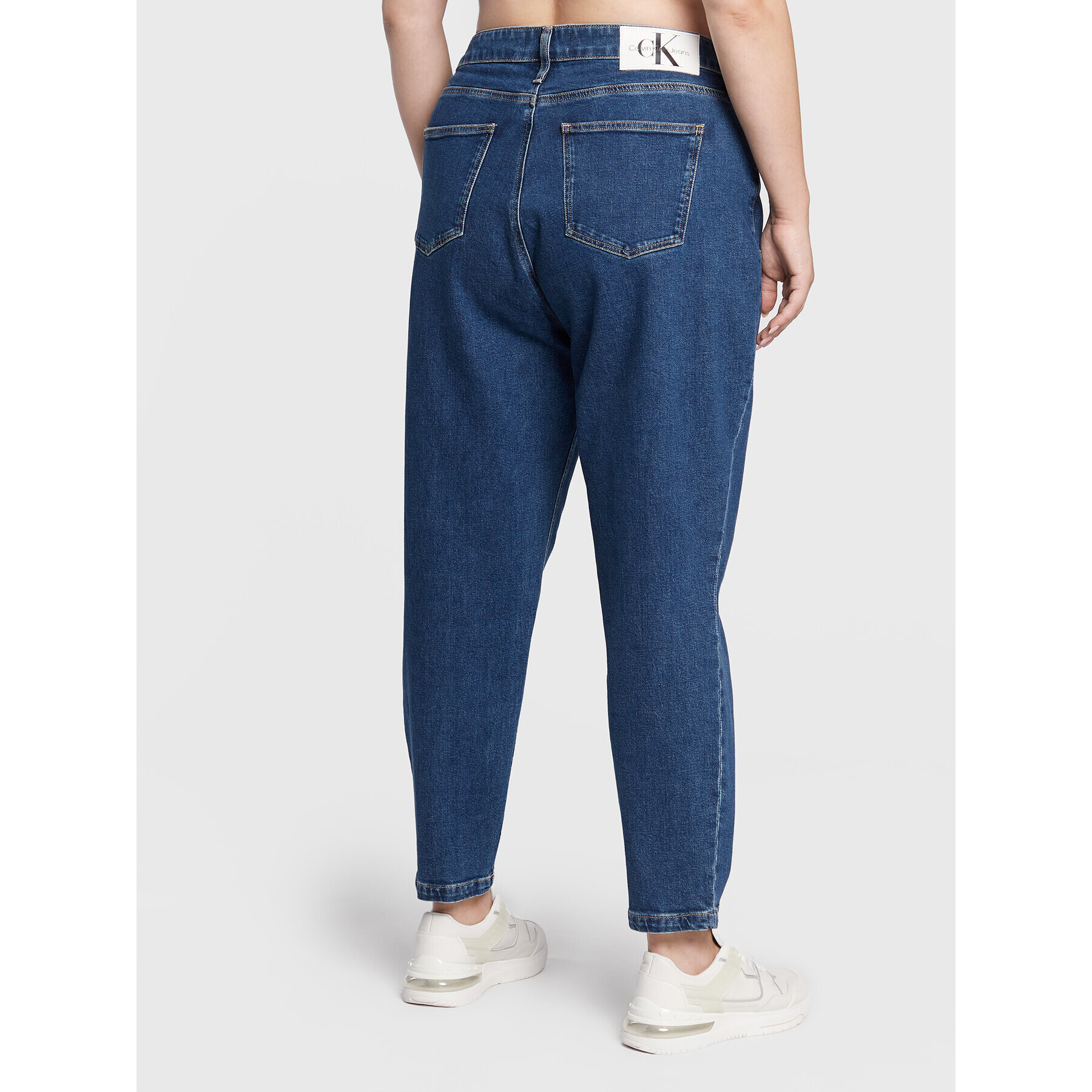 Calvin Klein Jeans Plus Jeansy J20J217919 Tmavomodrá Mom Fit - Pepit.cz