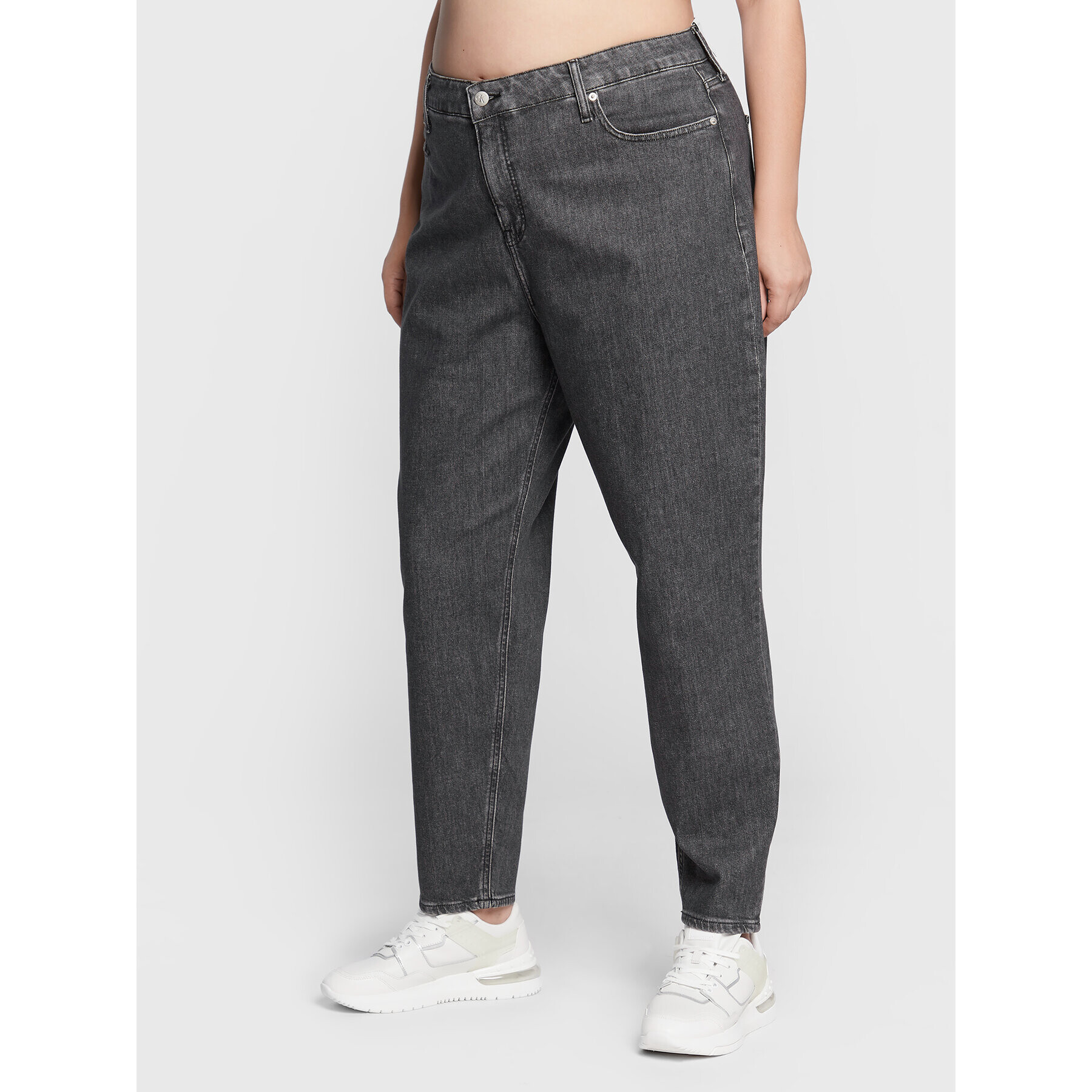 Calvin Klein Jeans Plus Jeansy J20J218613 Černá Mom Fit - Pepit.cz