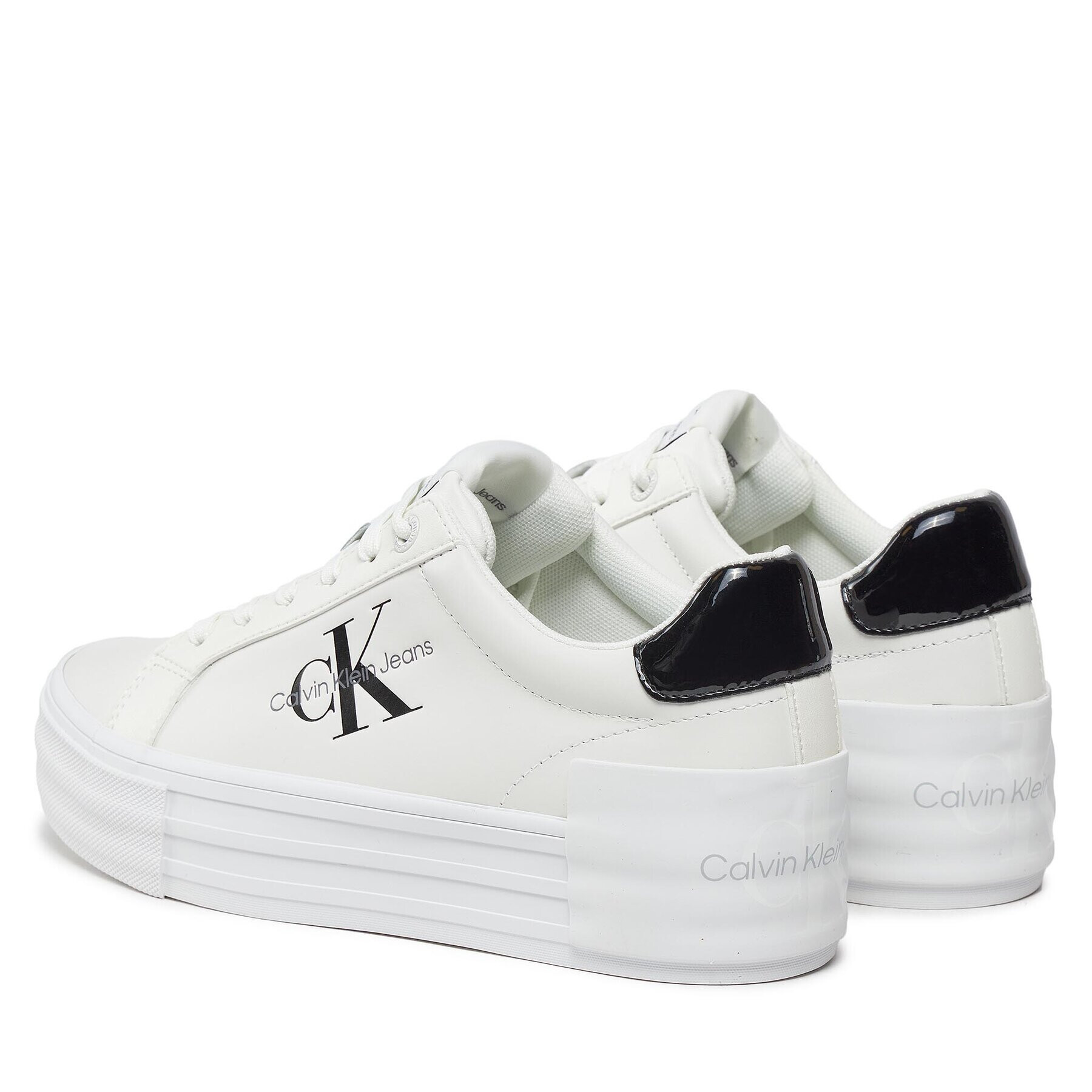 Calvin Klein Jeans Sneakersy Bold Vulc Flatf Low Lace Lth Ml YW0YW01294 Černá - Pepit.cz