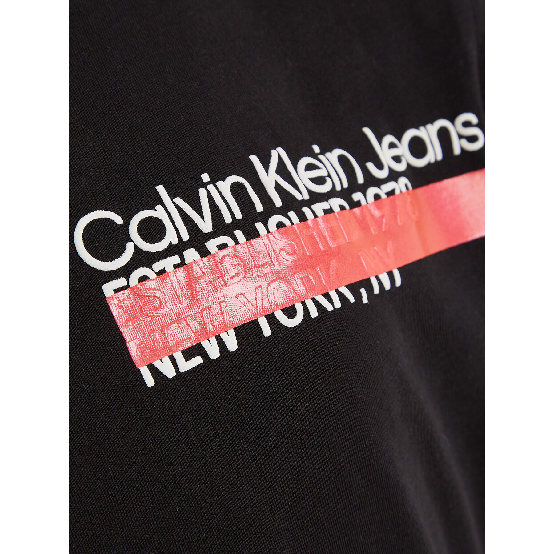 Calvin Klein Jeans T-Shirt Hero Mini Logo IB0IB01697 Černá Regular Fit - Pepit.cz