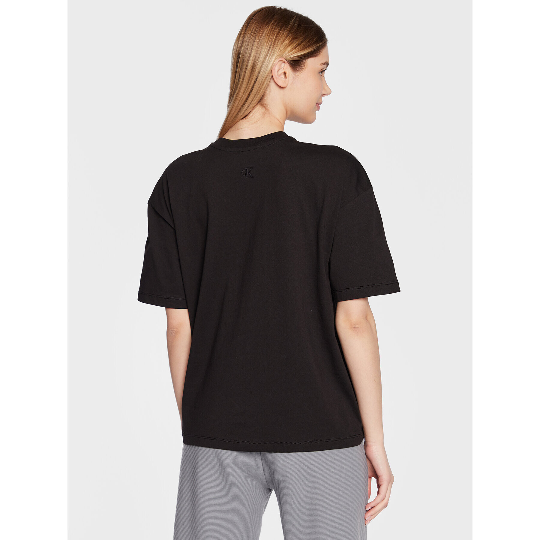 Calvin Klein Jeans T-Shirt J20J220768 Černá Boyfriend Fit - Pepit.cz