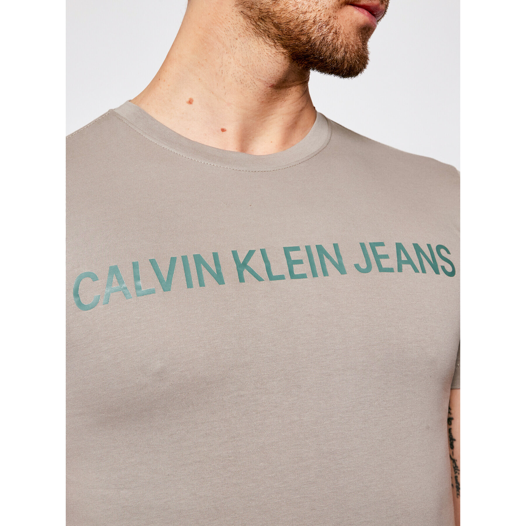 Calvin Klein Jeans T-Shirt J30J307856 Béžová Regular Fit - Pepit.cz