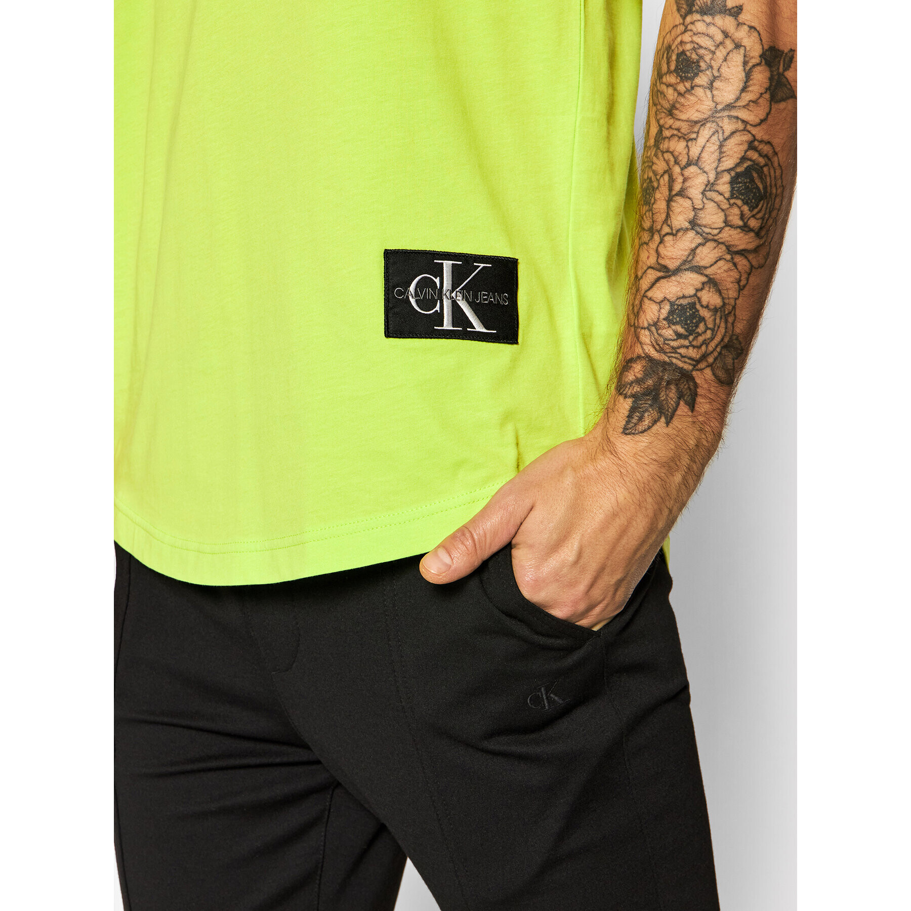 Calvin Klein Jeans T-Shirt J30J315319 Zelená Regular Fit - Pepit.cz