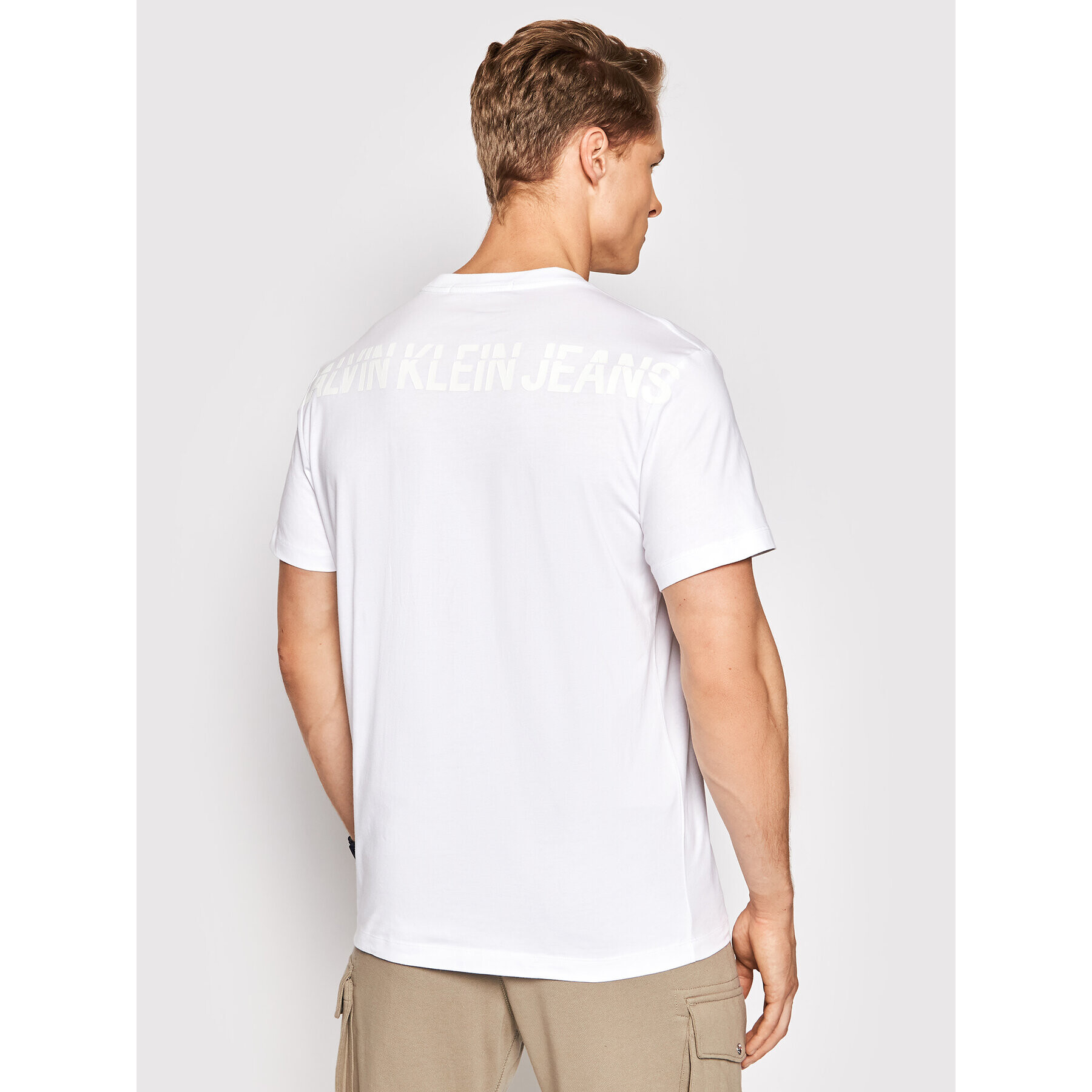 Calvin Klein Jeans T-Shirt J30J317499 Bílá Regular Fit - Pepit.cz