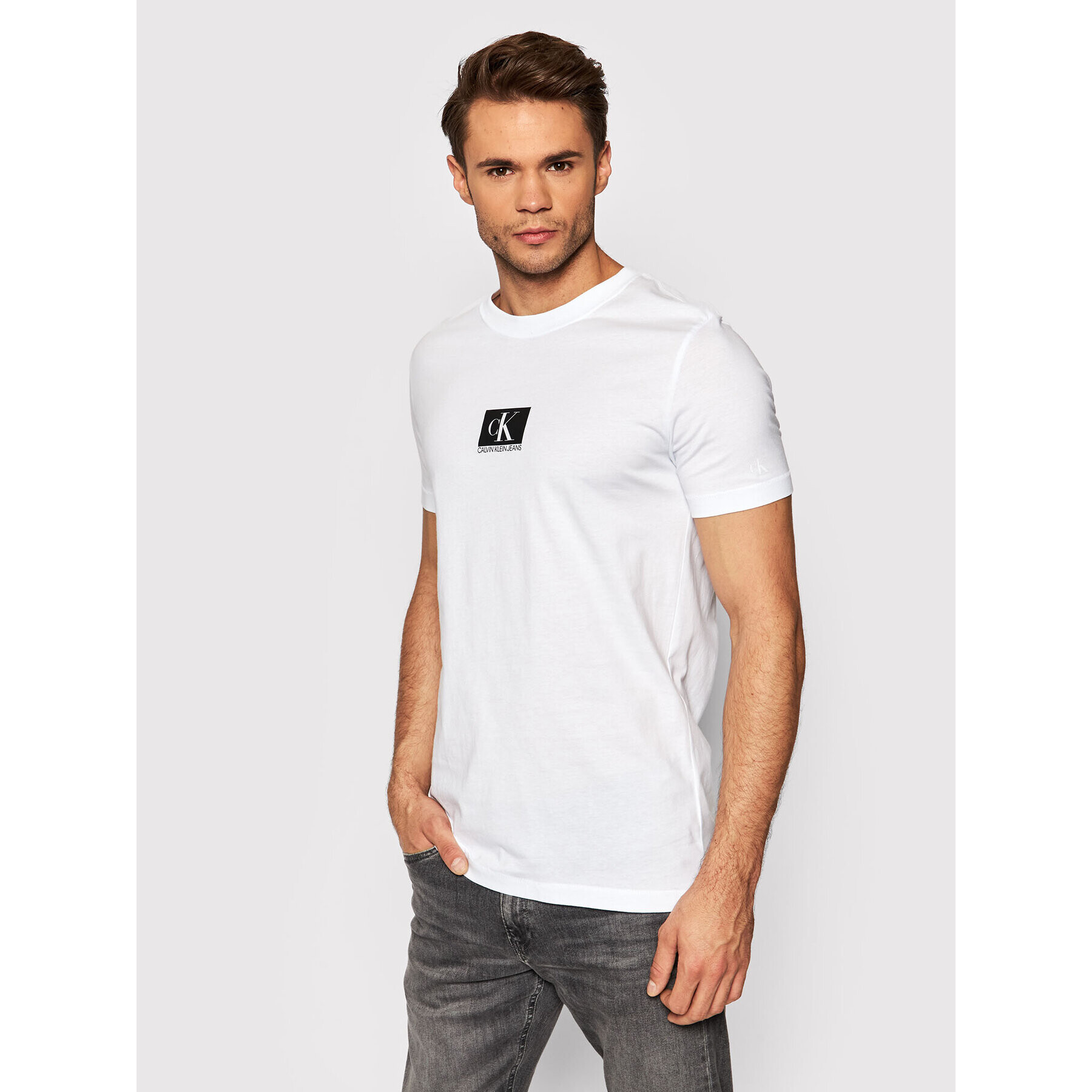 Calvin Klein Jeans T-Shirt J30J318745 Bílá Slim Fit - Pepit.cz