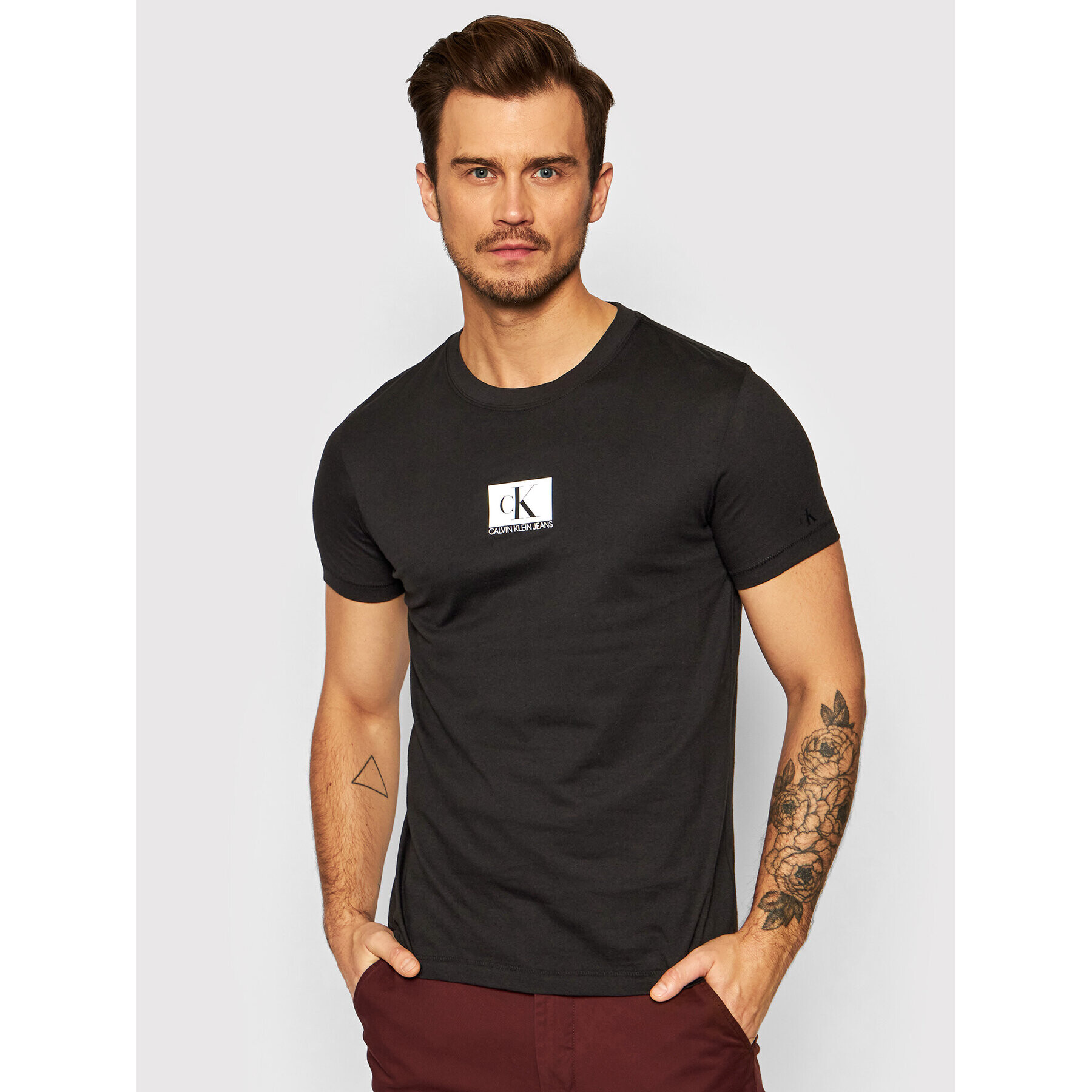 Calvin Klein Jeans T-Shirt J30J318745 Černá Regular Fit - Pepit.cz