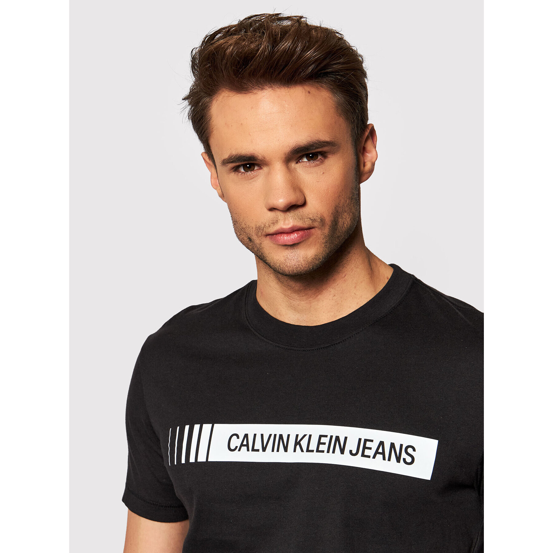 Calvin Klein Jeans T-Shirt J30J319294 Černá Regular Fit - Pepit.cz