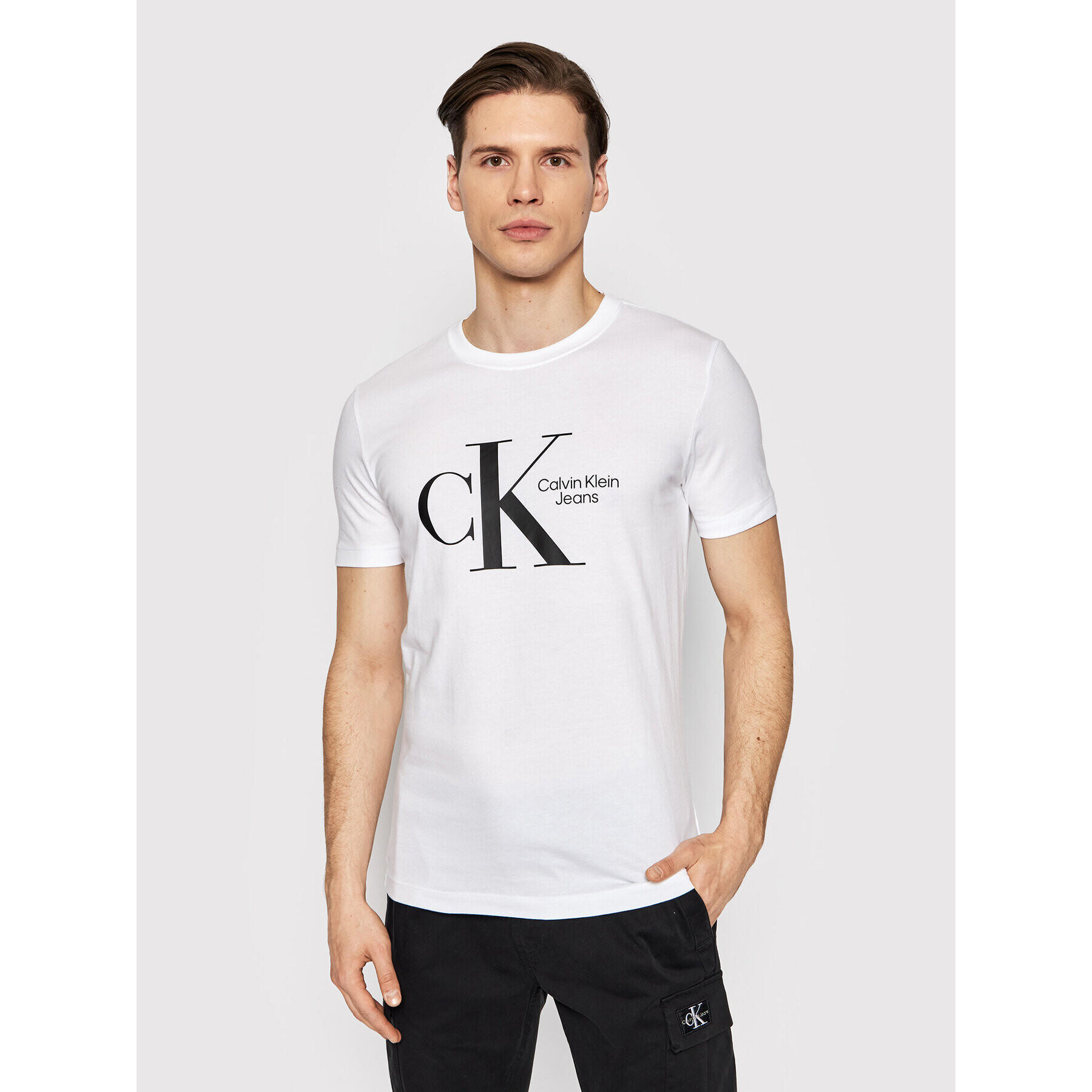 Calvin Klein Jeans T-Shirt J30J320189 Bílá Slim Fit - Pepit.cz