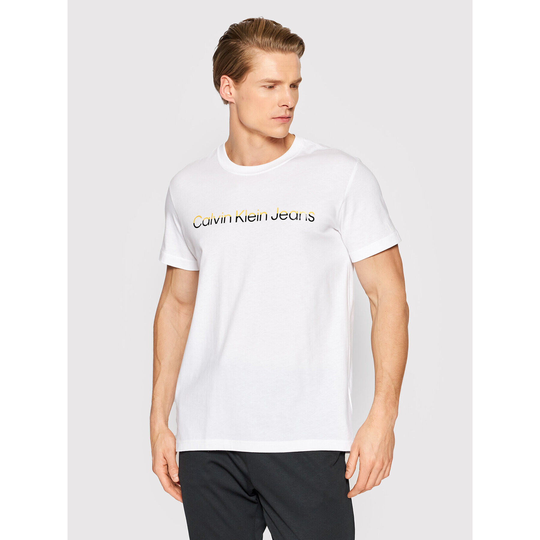 Calvin Klein Jeans T-Shirt J30J320194 Bílá Regular Fit - Pepit.cz