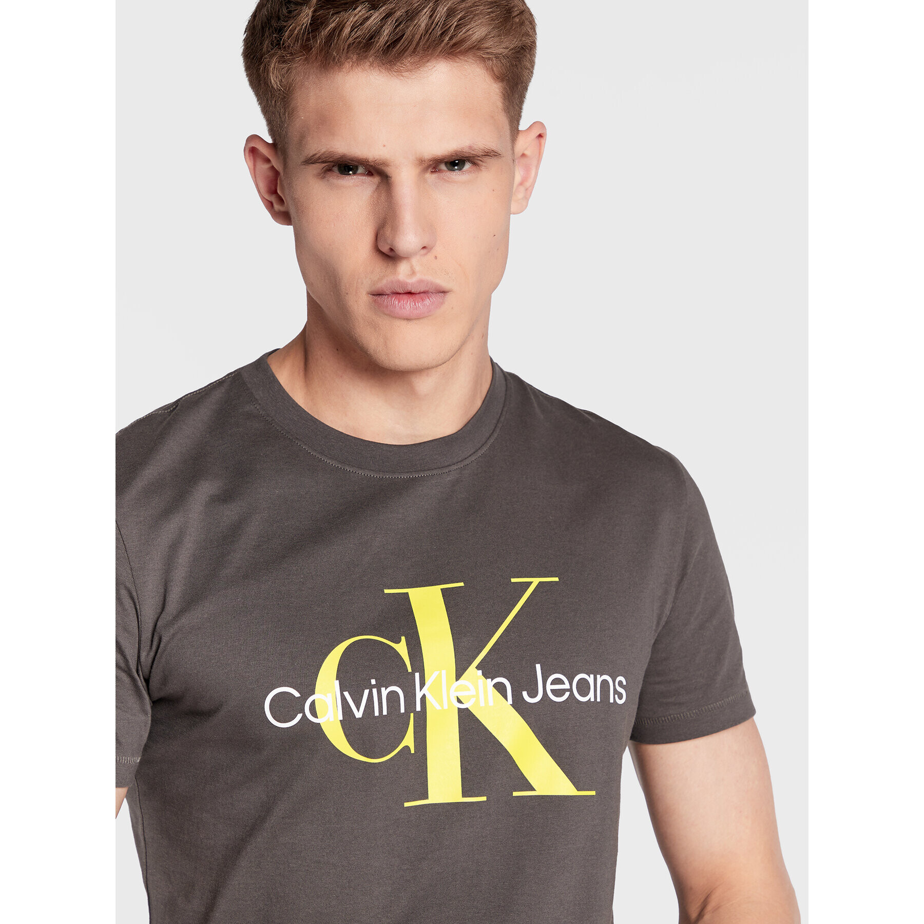 Calvin Klein Jeans T-Shirt J30J320806 Šedá Slim Fit - Pepit.cz