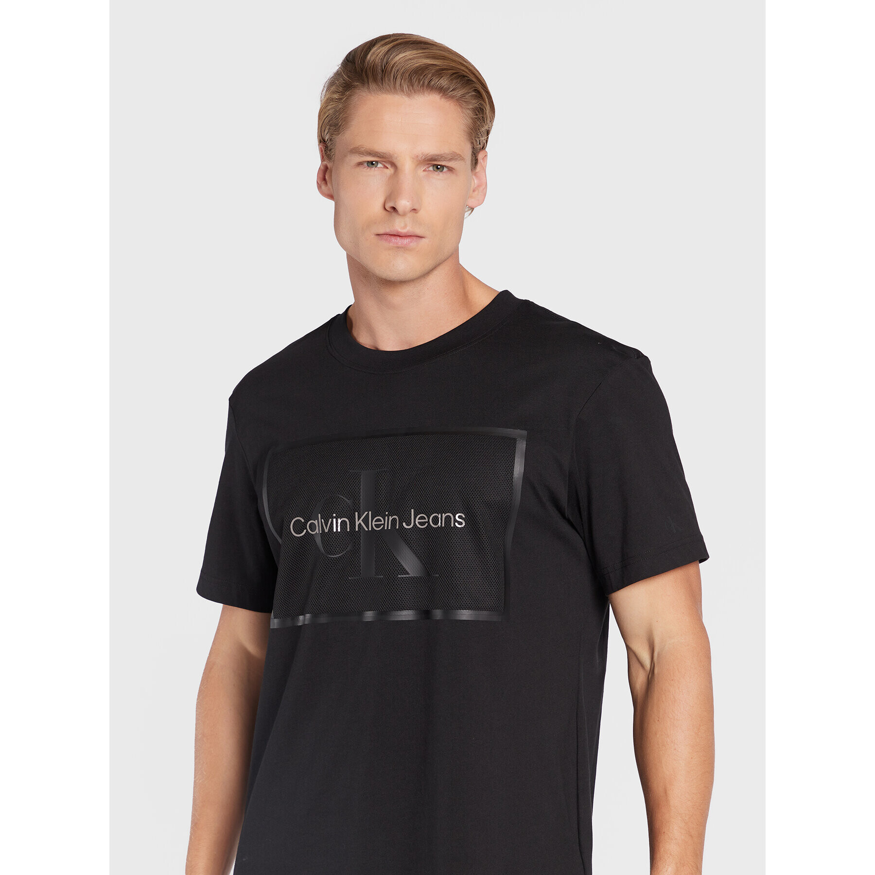 Calvin Klein Jeans T-Shirt J30J321723 Černá Regular Fit - Pepit.cz