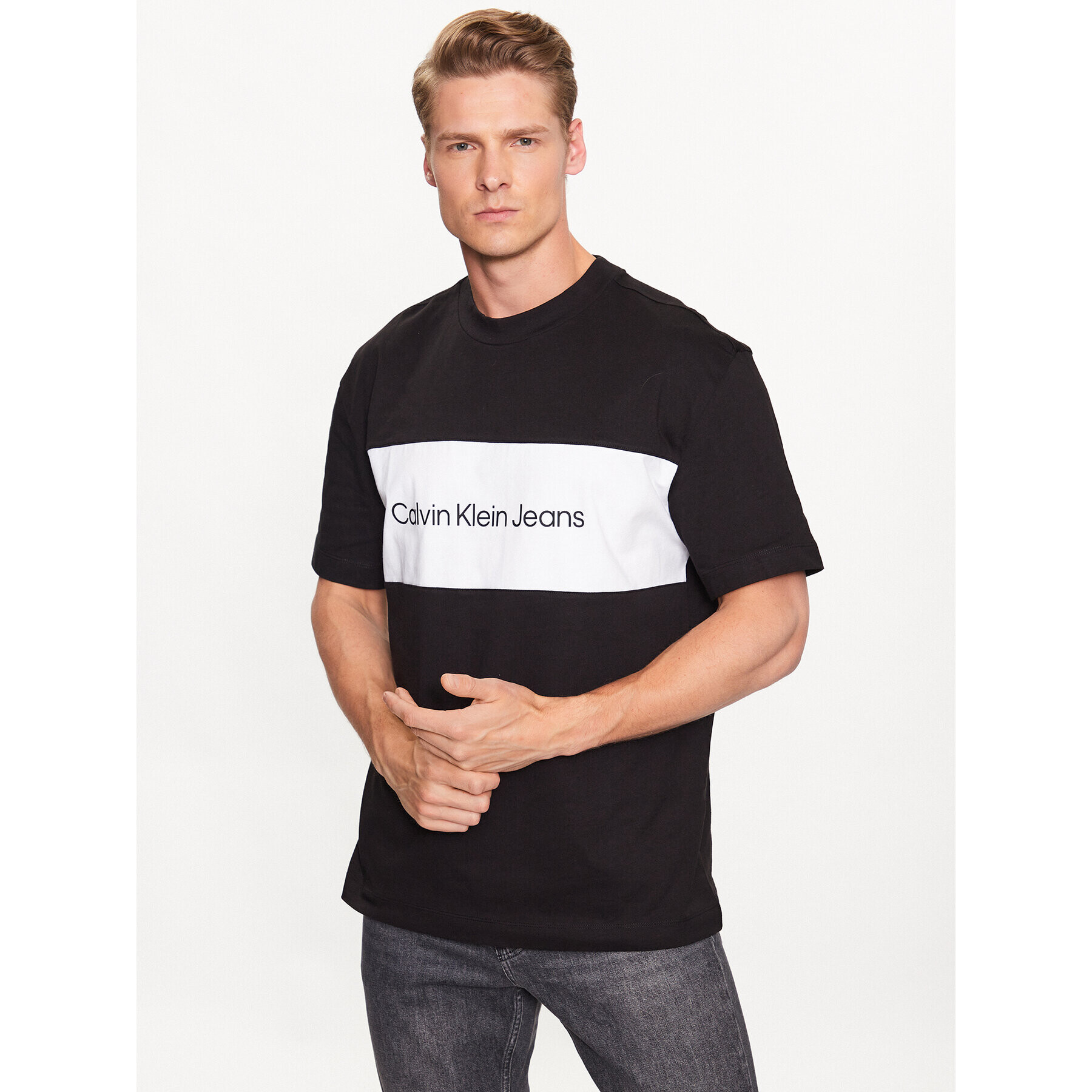 Calvin Klein Jeans T-Shirt J30J323760 Černá Regular Fit - Pepit.cz