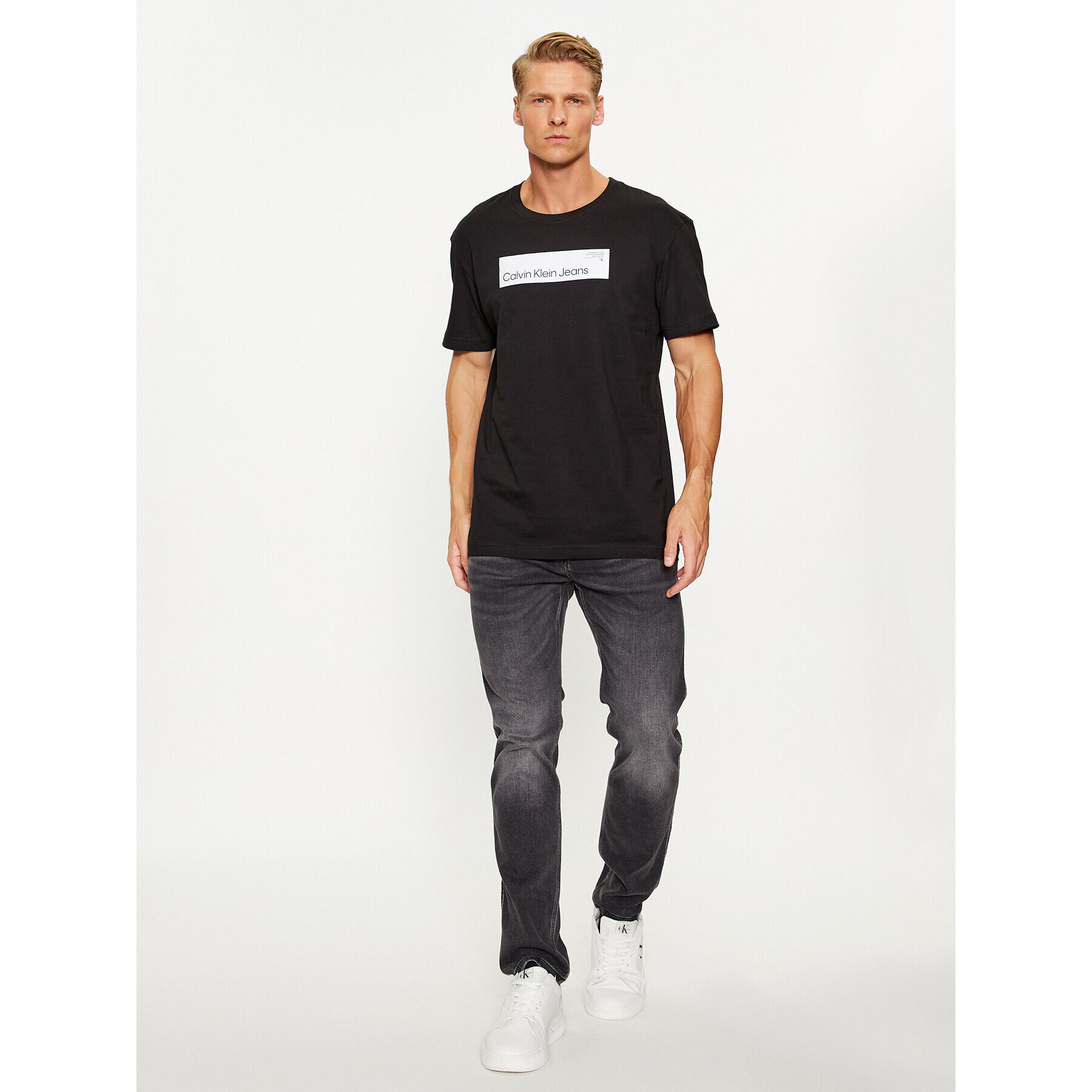 Calvin Klein Jeans T-Shirt J30J324018 Černá Regular Fit - Pepit.cz