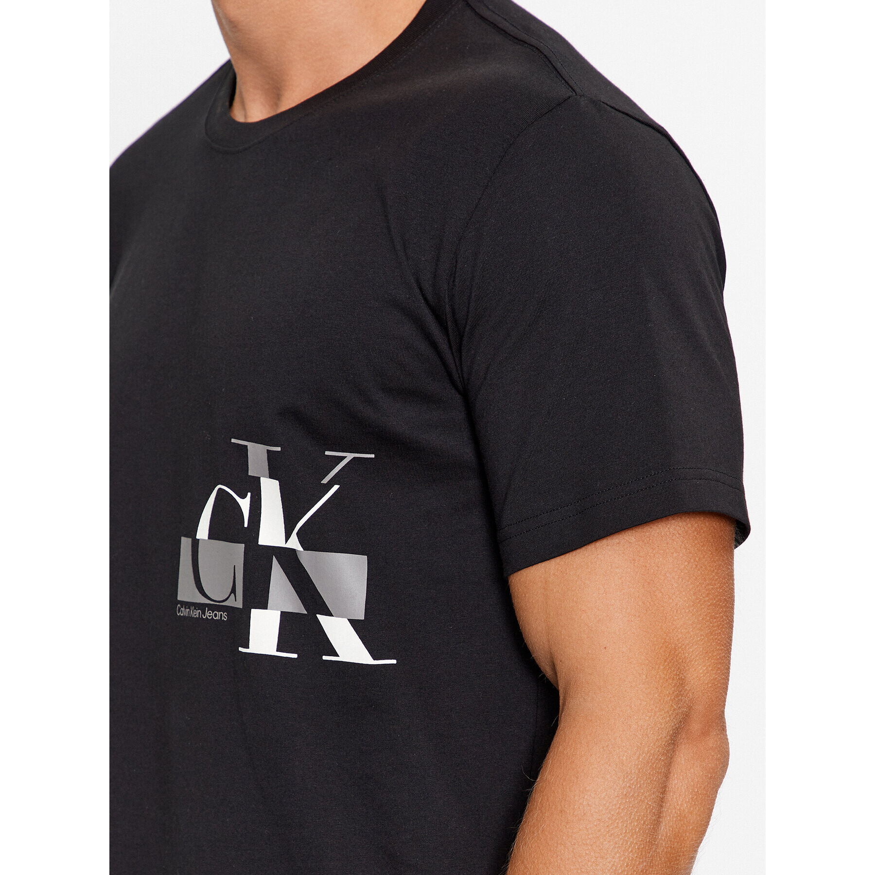 Calvin Klein Jeans T-Shirt J30J324019 Černá Regular Fit - Pepit.cz