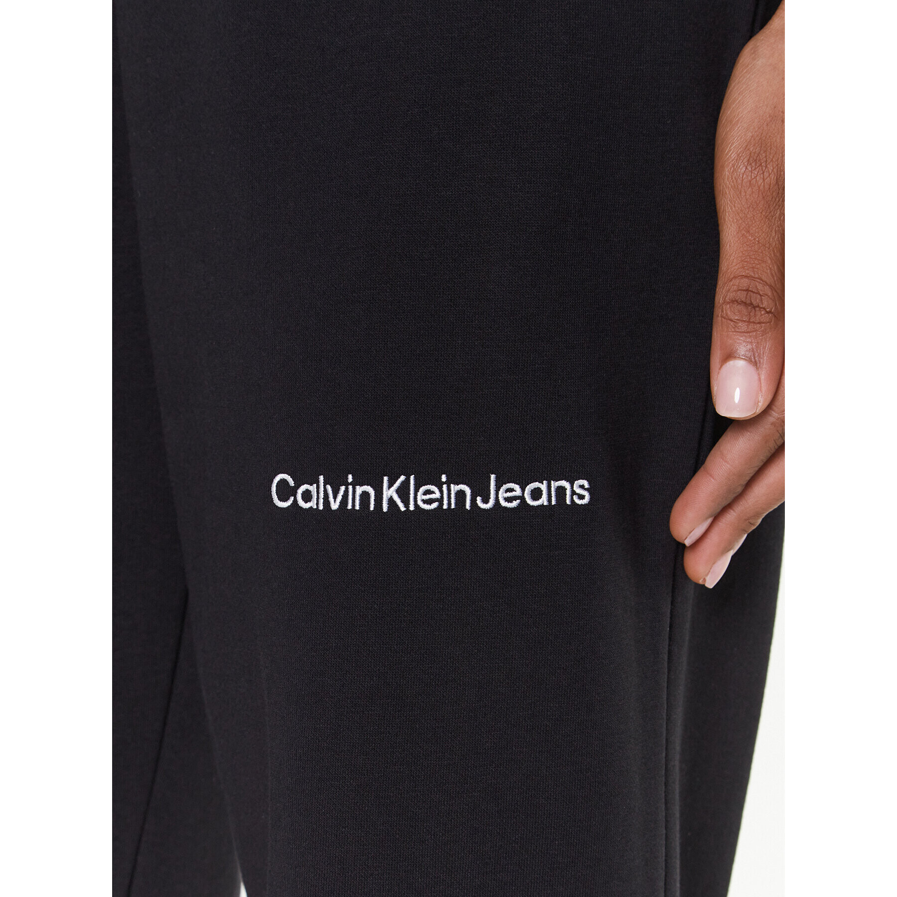 Calvin Klein Jeans Teplákové kalhoty J20J220675 Černá Relaxed Fit - Pepit.cz