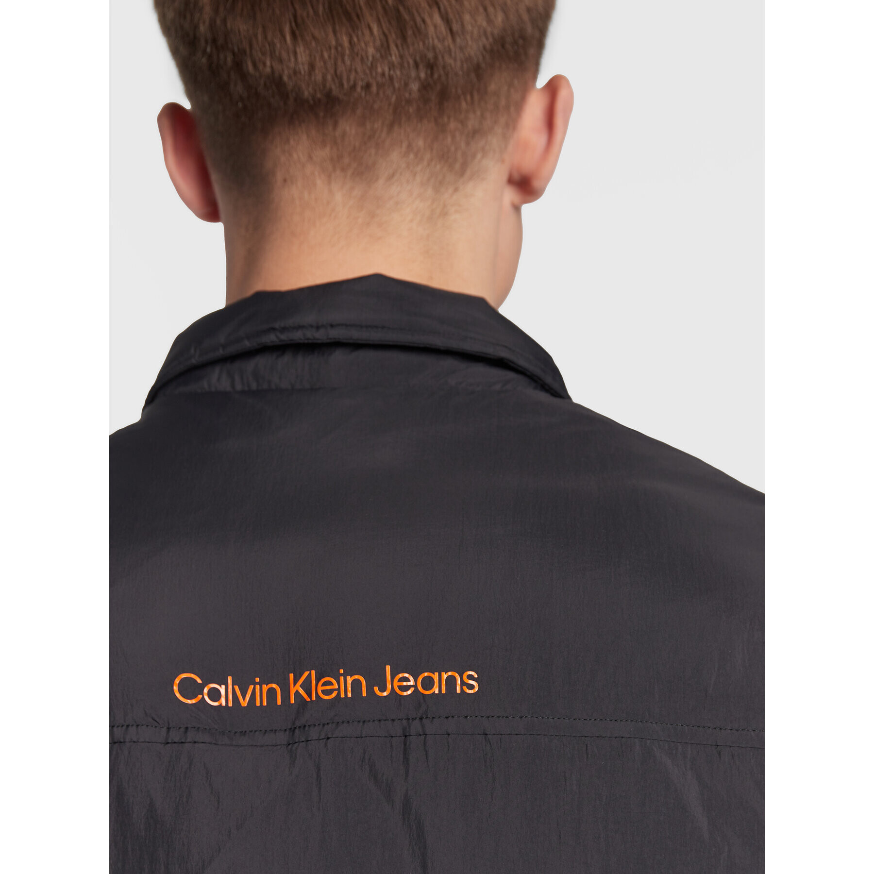 Calvin Klein Jeans Vatovaná bunda J30J322218 Černá Regular Fit - Pepit.cz