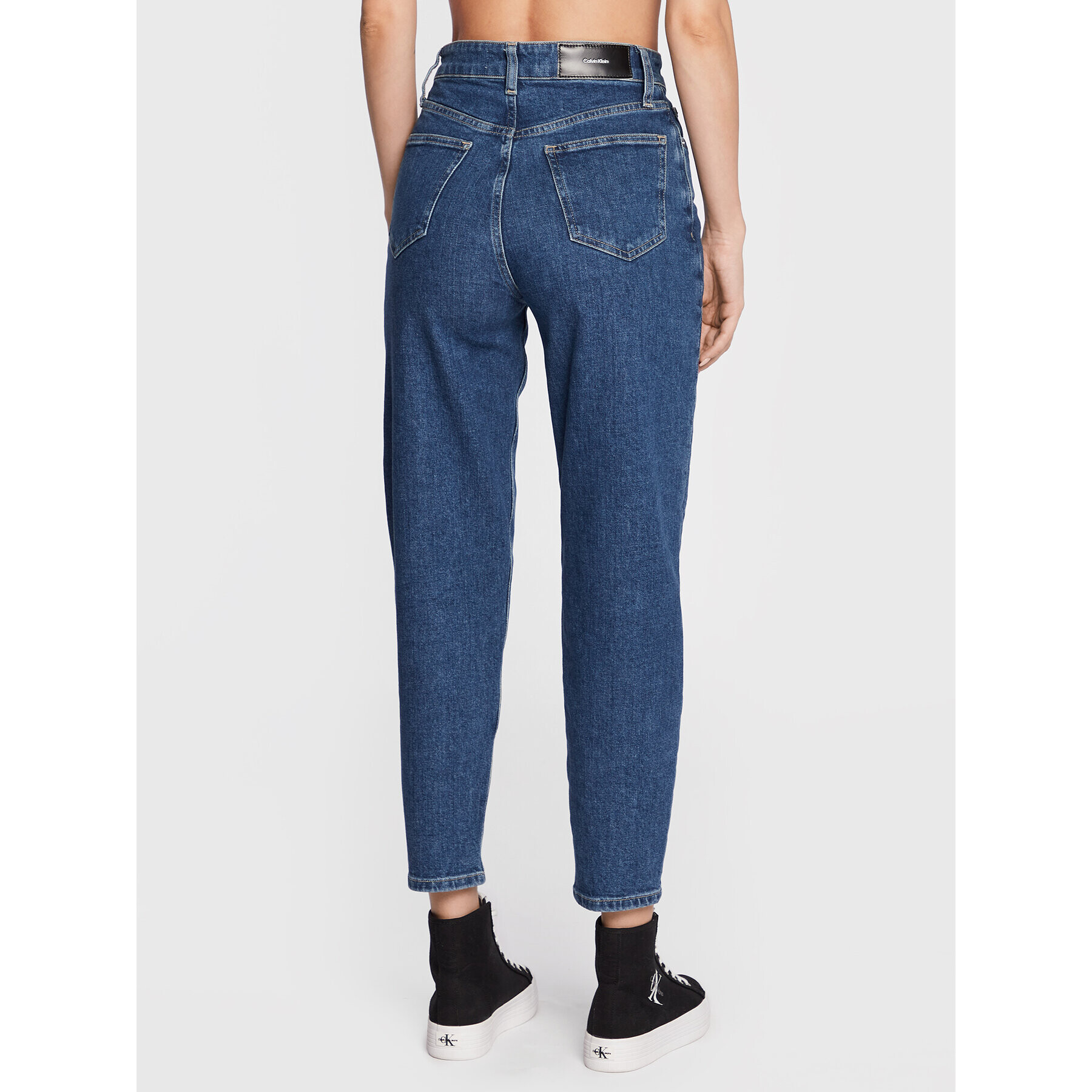 Calvin Klein Jeansy K20K204440 Modrá Mom Fit - Pepit.cz