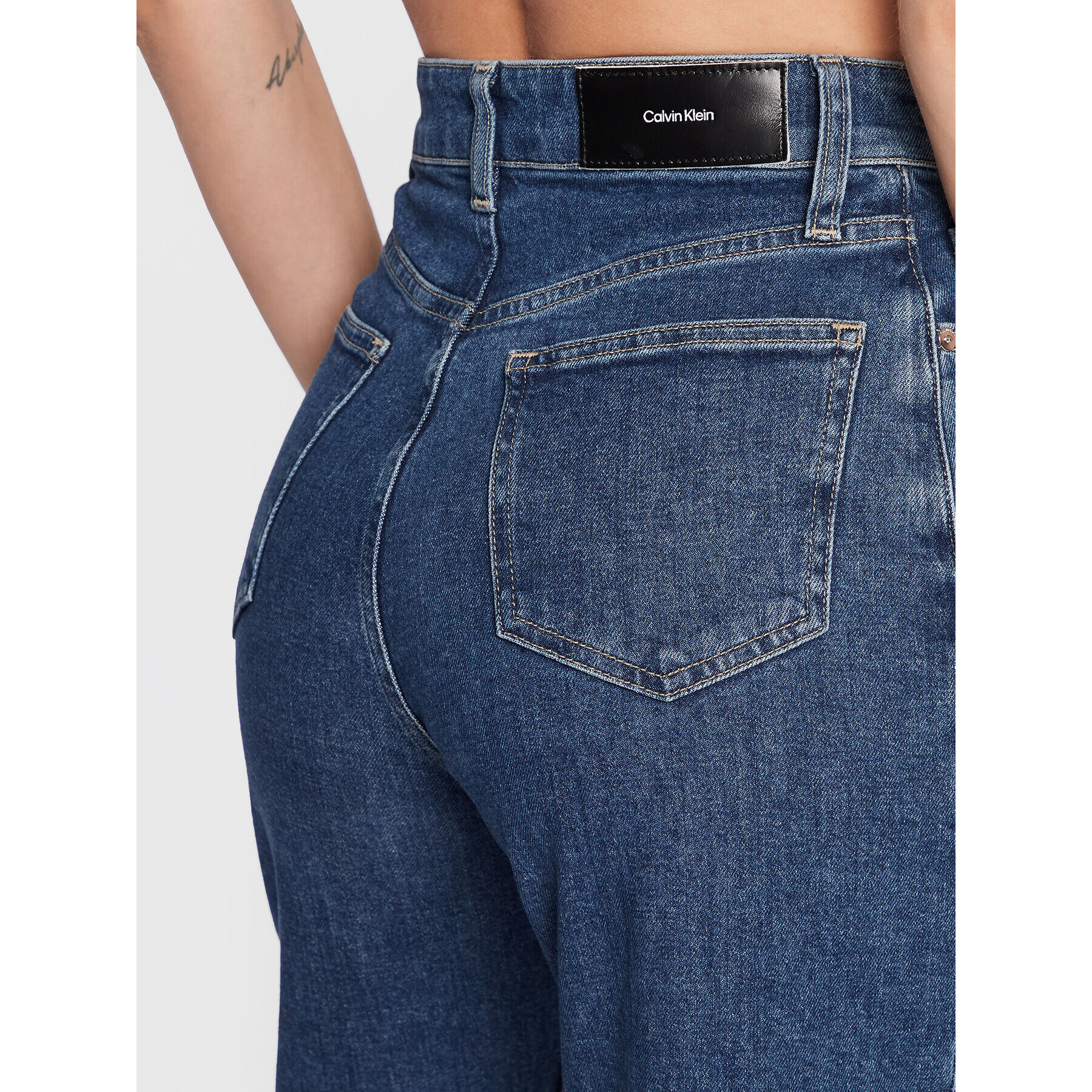 Calvin Klein Jeansy K20K204440 Modrá Mom Fit - Pepit.cz