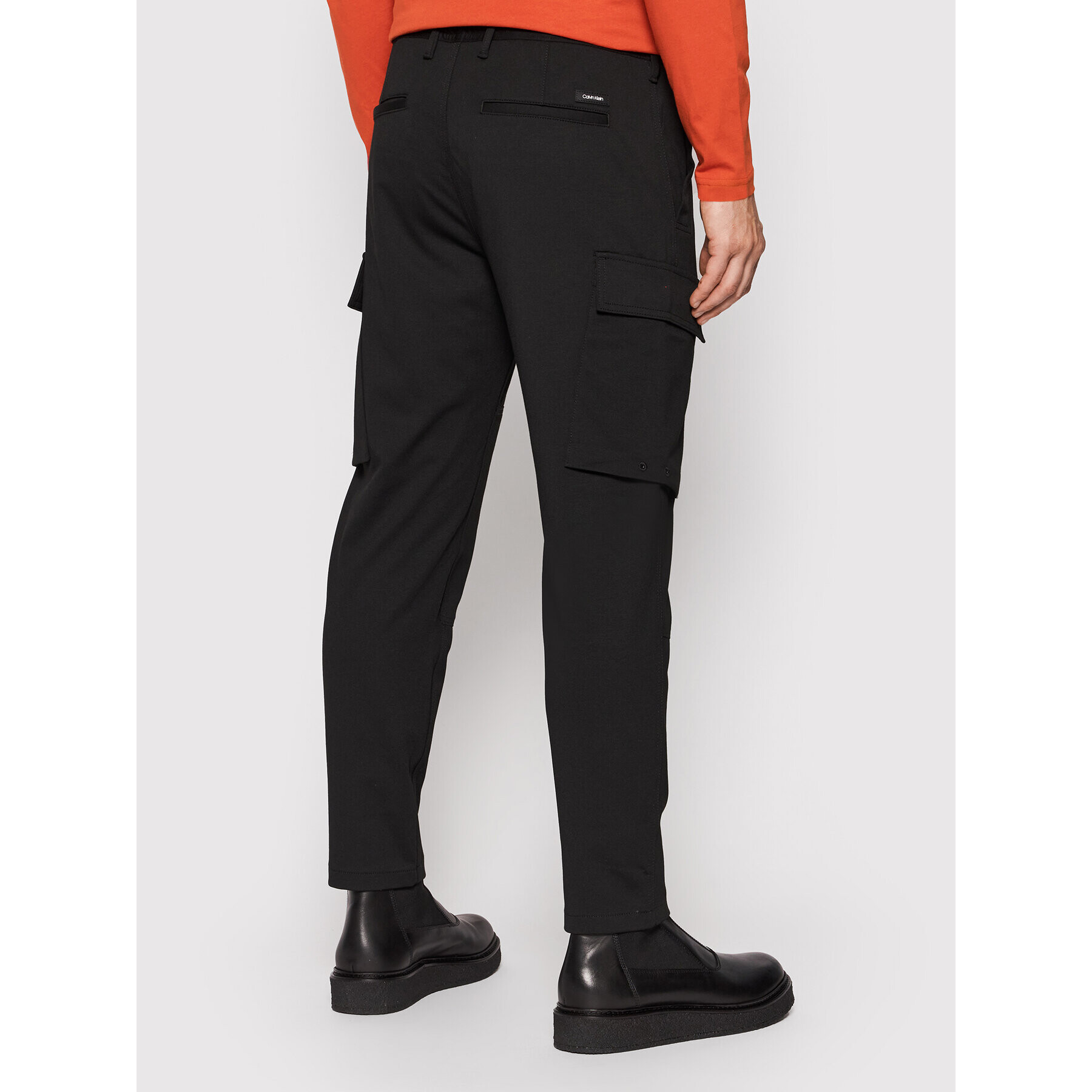 Calvin Klein Kalhoty z materiálu Comfort Knit K10K107781 Černá Tapered Fit - Pepit.cz