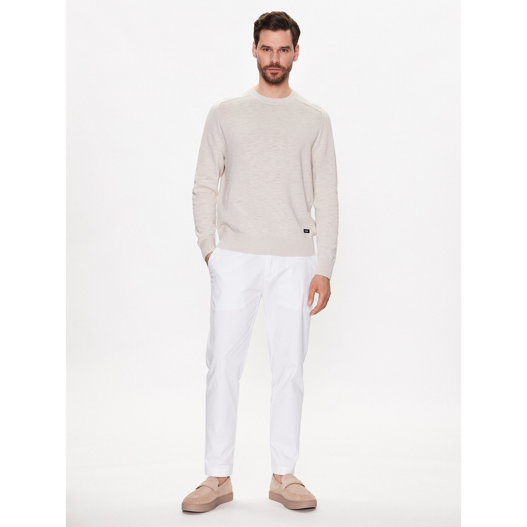 Calvin Klein Kalhoty z materiálu Modern Twill Cropped Tapered K10K110969 Bílá Tapered Fit - Pepit.cz