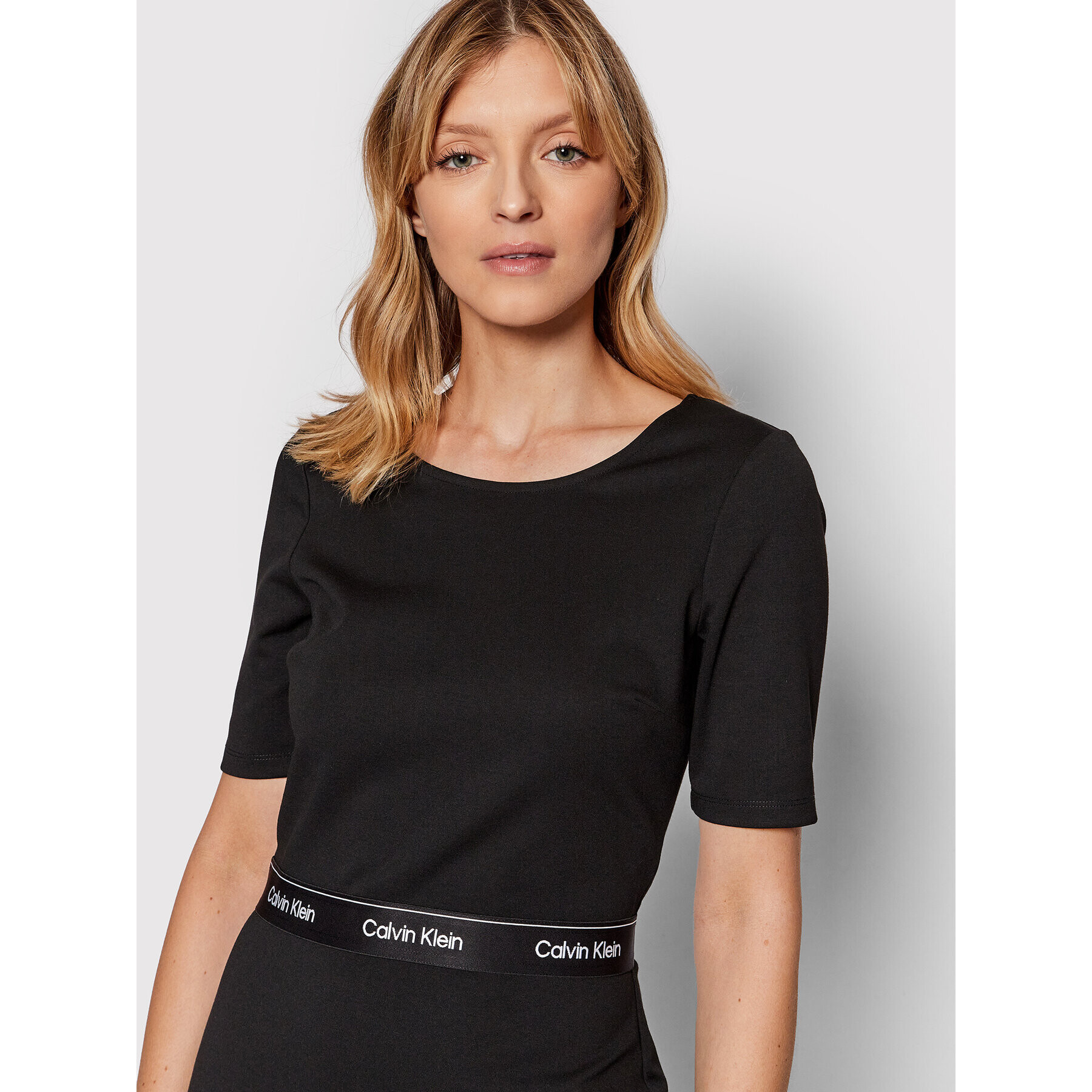 Calvin Klein Každodenní šaty Milano Bodycon K20K203504 Černá Slim Fit - Pepit.cz