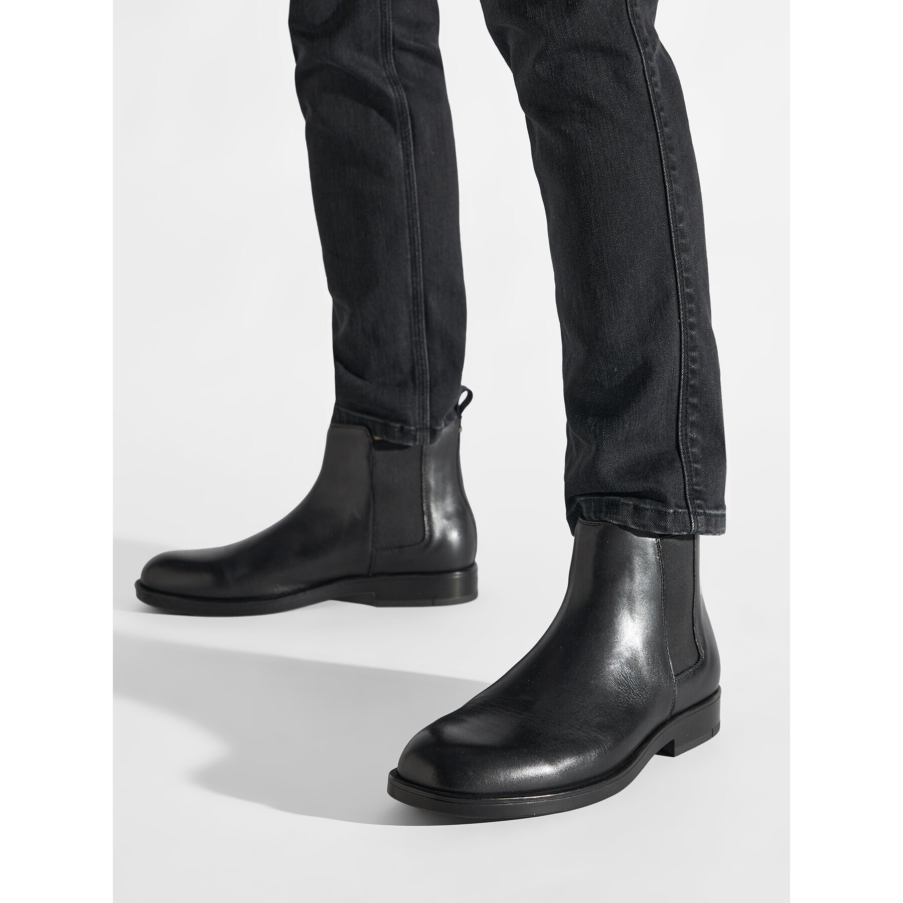 Calvin Klein Kotníková obuv s elastickým prvkem Chelsea Boot HM0HM00670 Černá - Pepit.cz