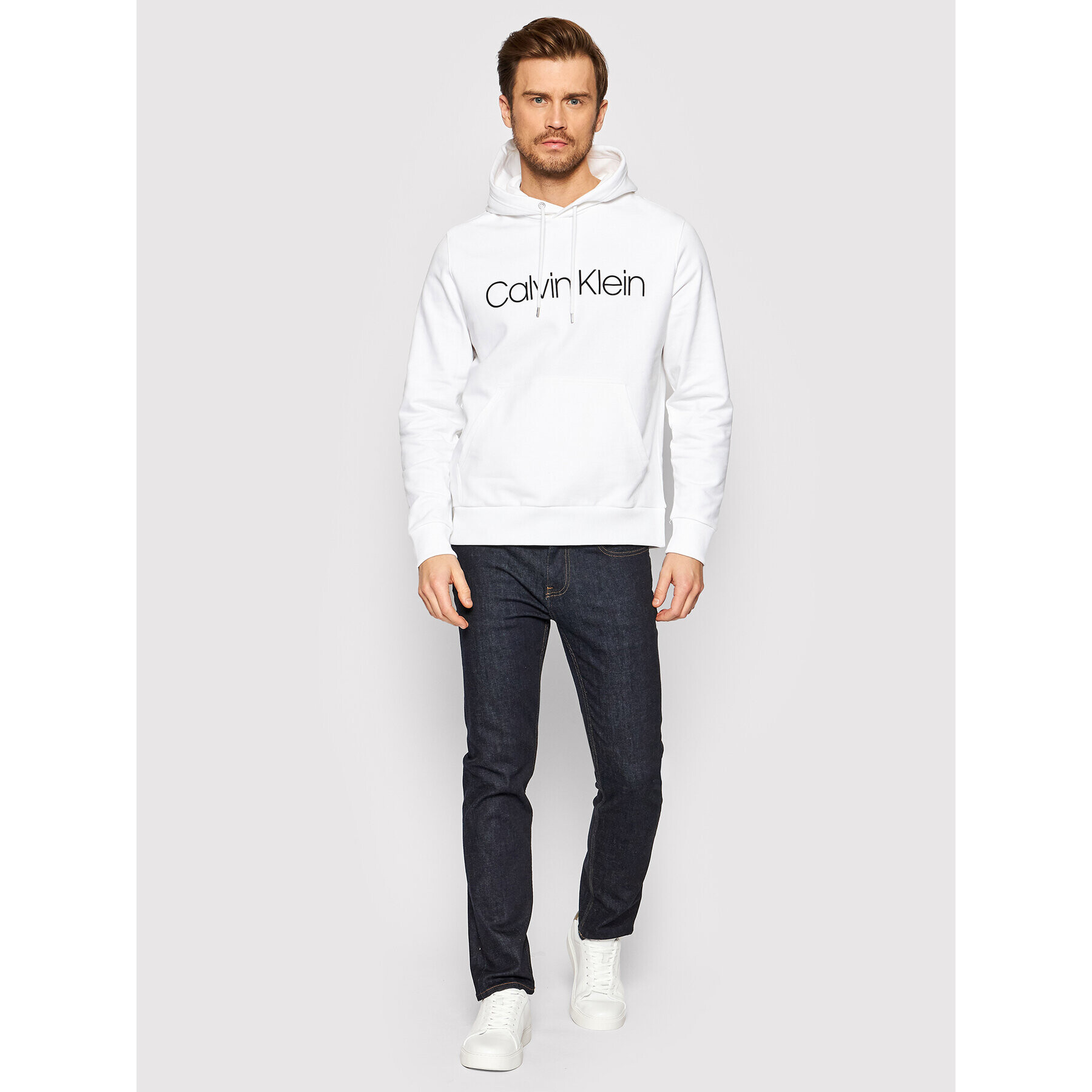 Calvin Klein Mikina Logo K10K104060 Bílá Regular Fit - Pepit.cz