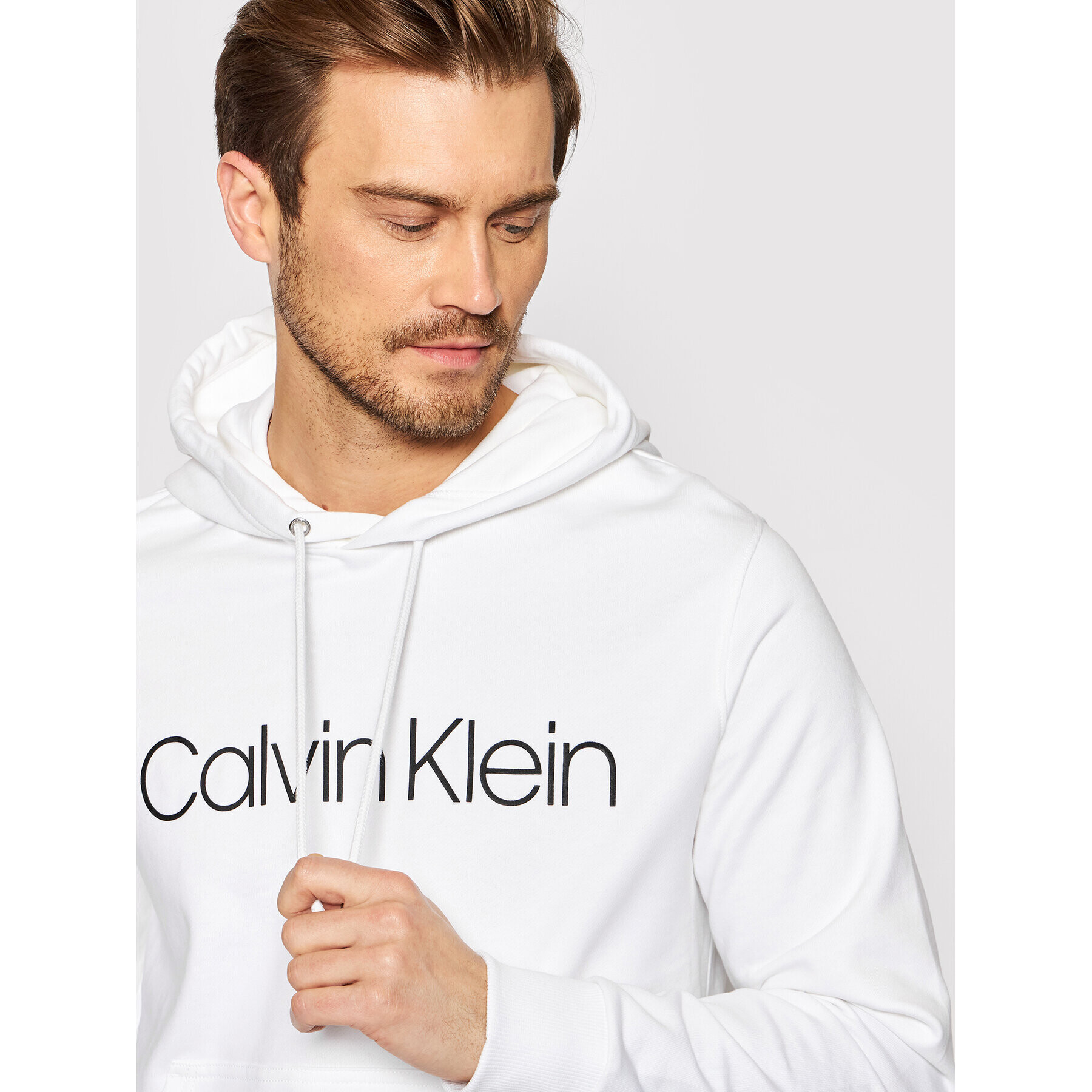 Calvin Klein Mikina Logo K10K104060 Bílá Regular Fit - Pepit.cz