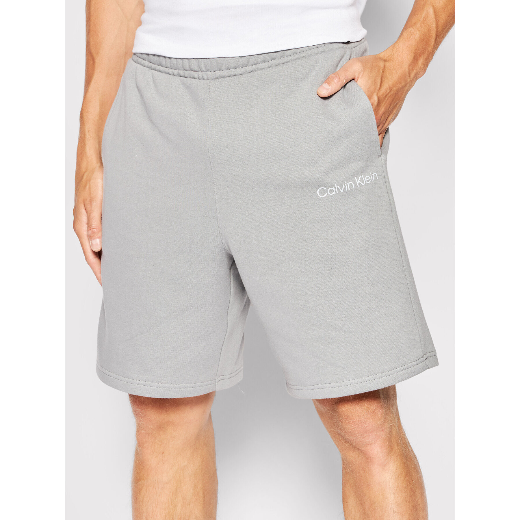 Calvin Klein Performance Sportovní kraťasy 00GMS2S804 Šedá Regular Fit - Pepit.cz