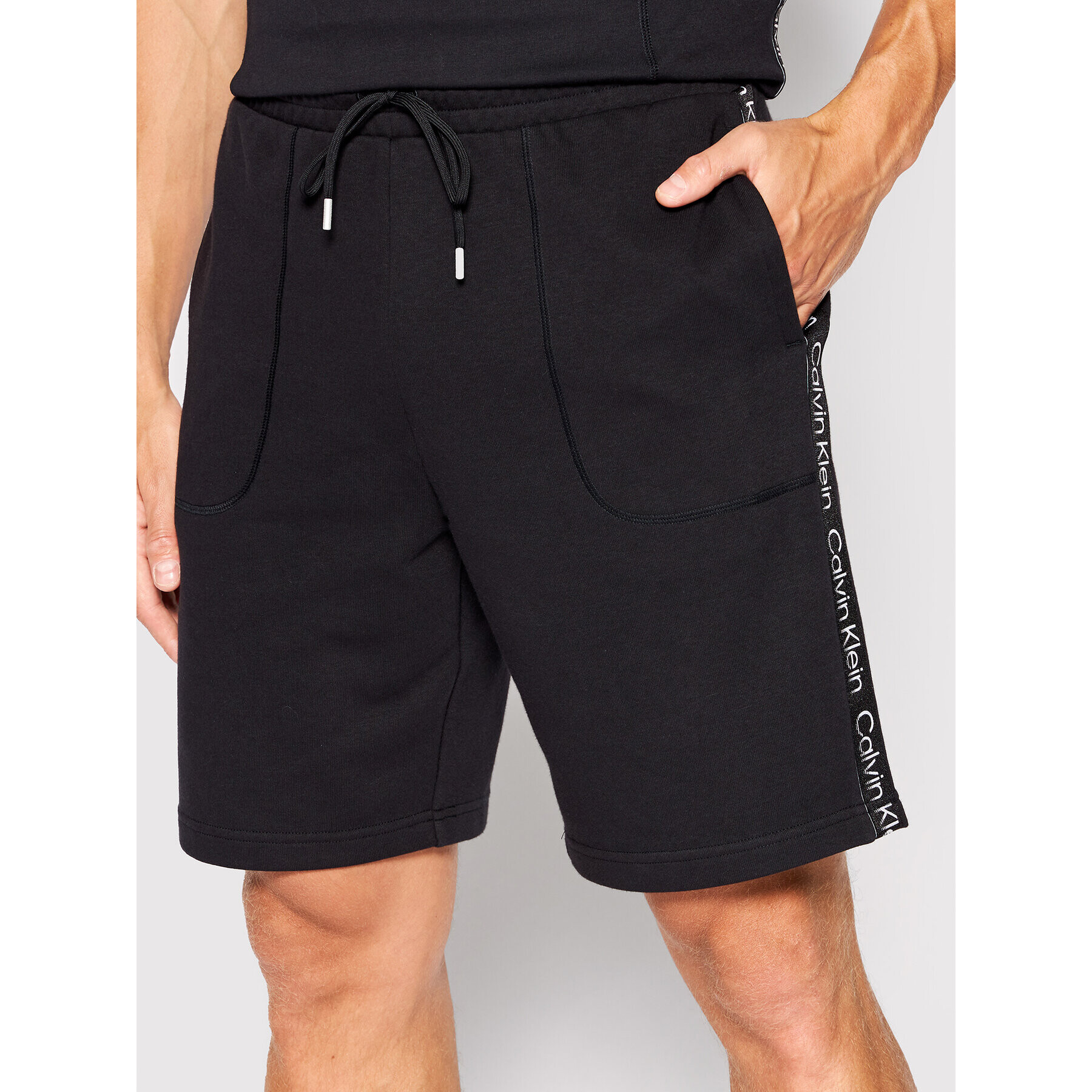 Calvin Klein Performance Sportovní kraťasy 00GMS2S806 Černá Regular Fit - Pepit.cz