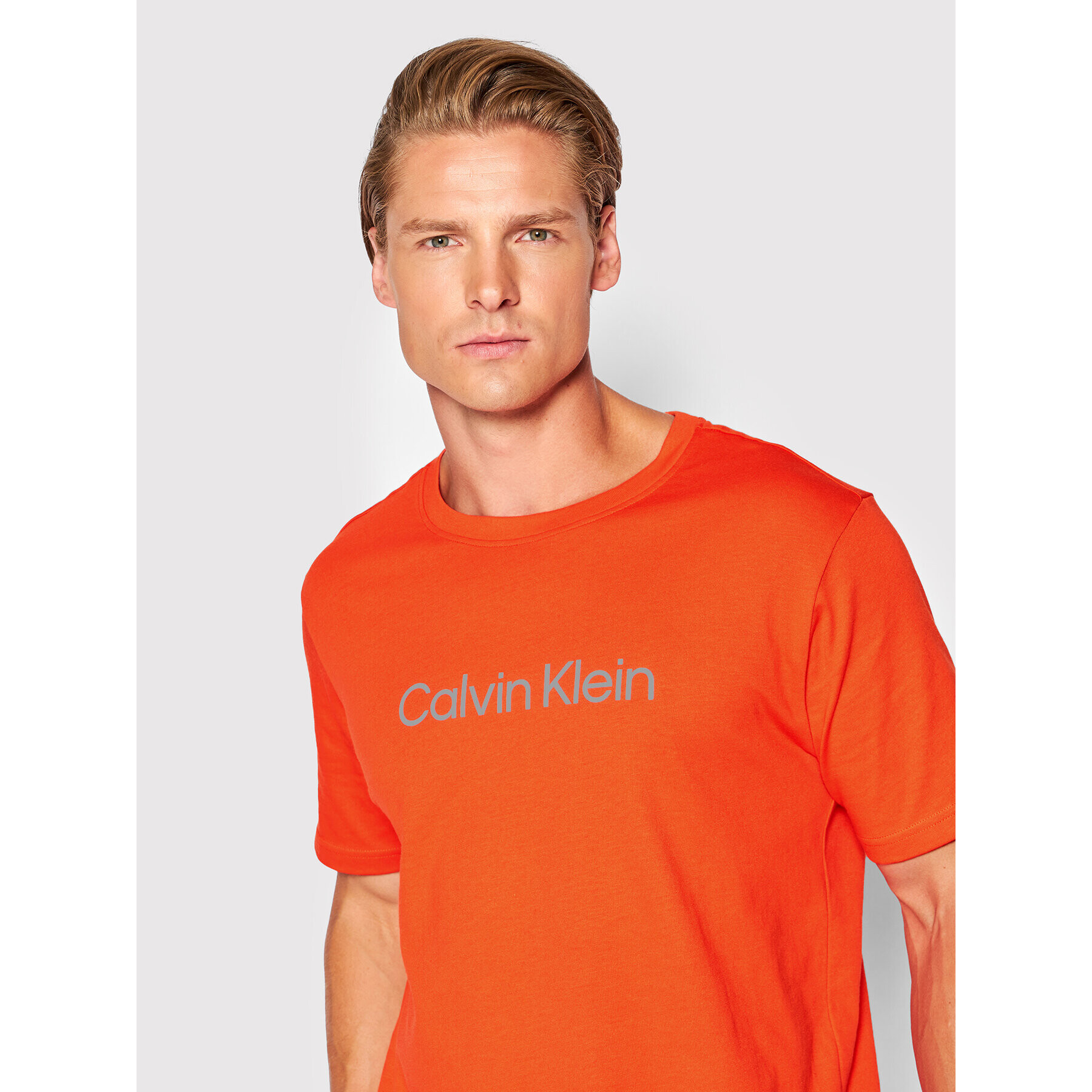 Calvin Klein Performance T-Shirt 00GMS2K107 Oranžová Regular Fit - Pepit.cz