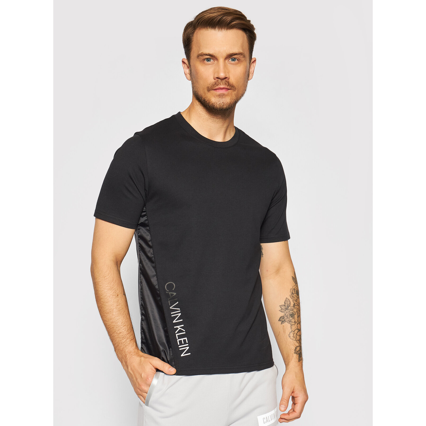 Calvin Klein Performance T-Shirt 00GMT1K159 Černá Regular Fit - Pepit.cz