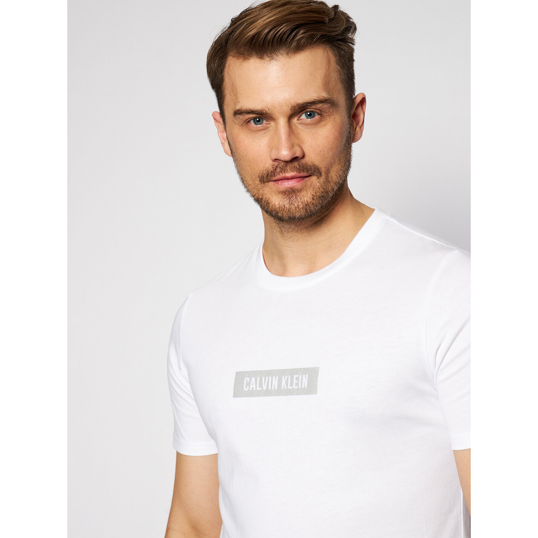 Calvin Klein Performance T-Shirt Pw-S/S 00GMS1K142 Bílá Regular Fit - Pepit.cz