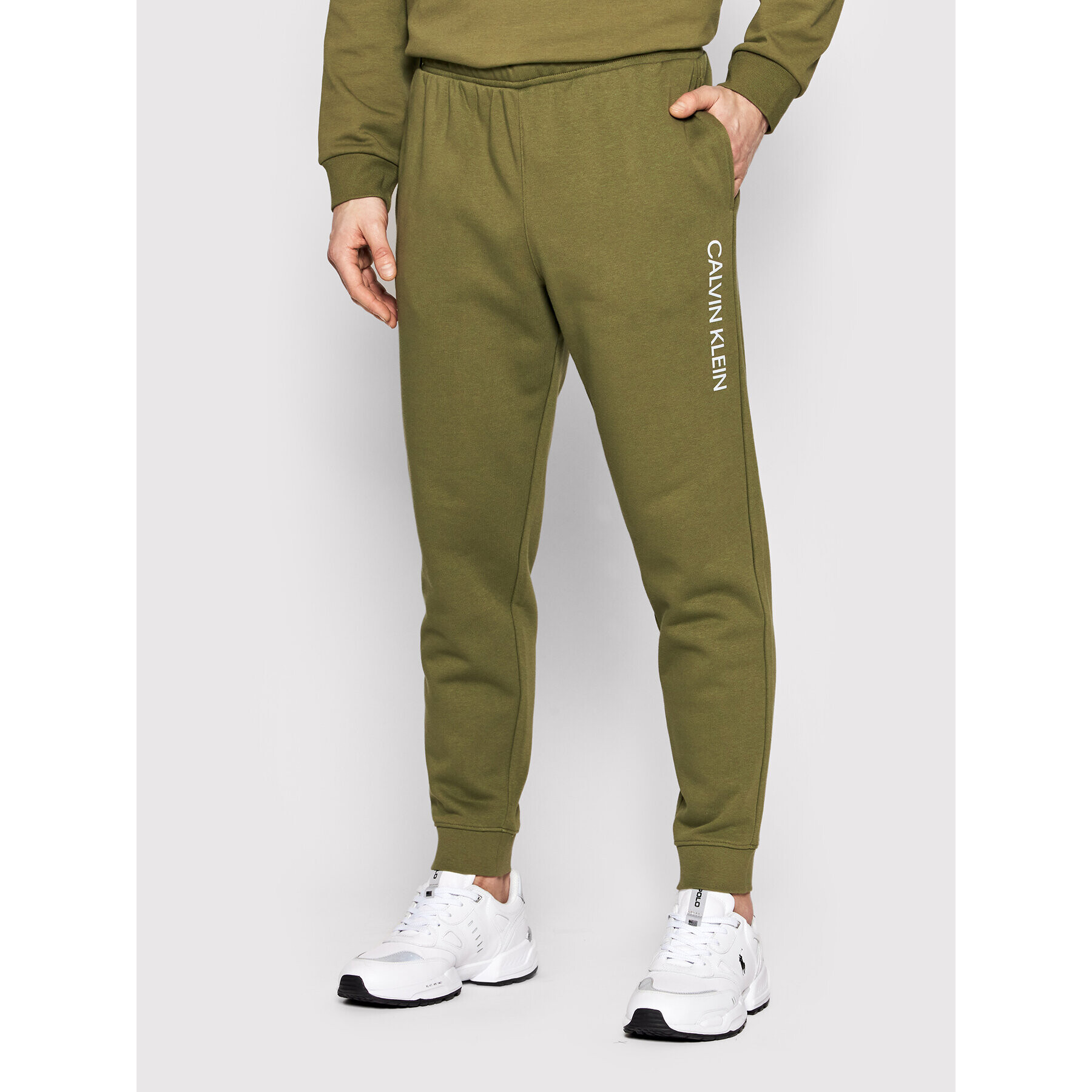 Calvin Klein Performance Teplákové kalhoty 00GMF1P606 Zelená Regular Fit - Pepit.cz