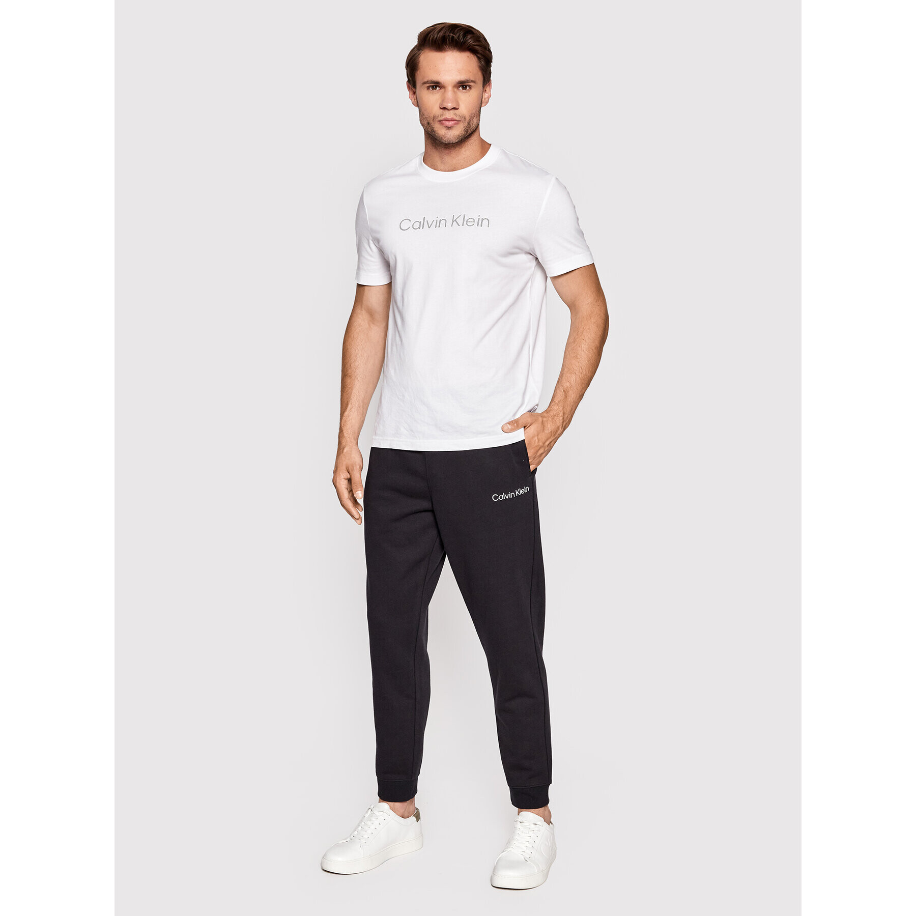 Calvin Klein Performance Teplákové kalhoty 00GMS2P606 Černá Regular Fit - Pepit.cz