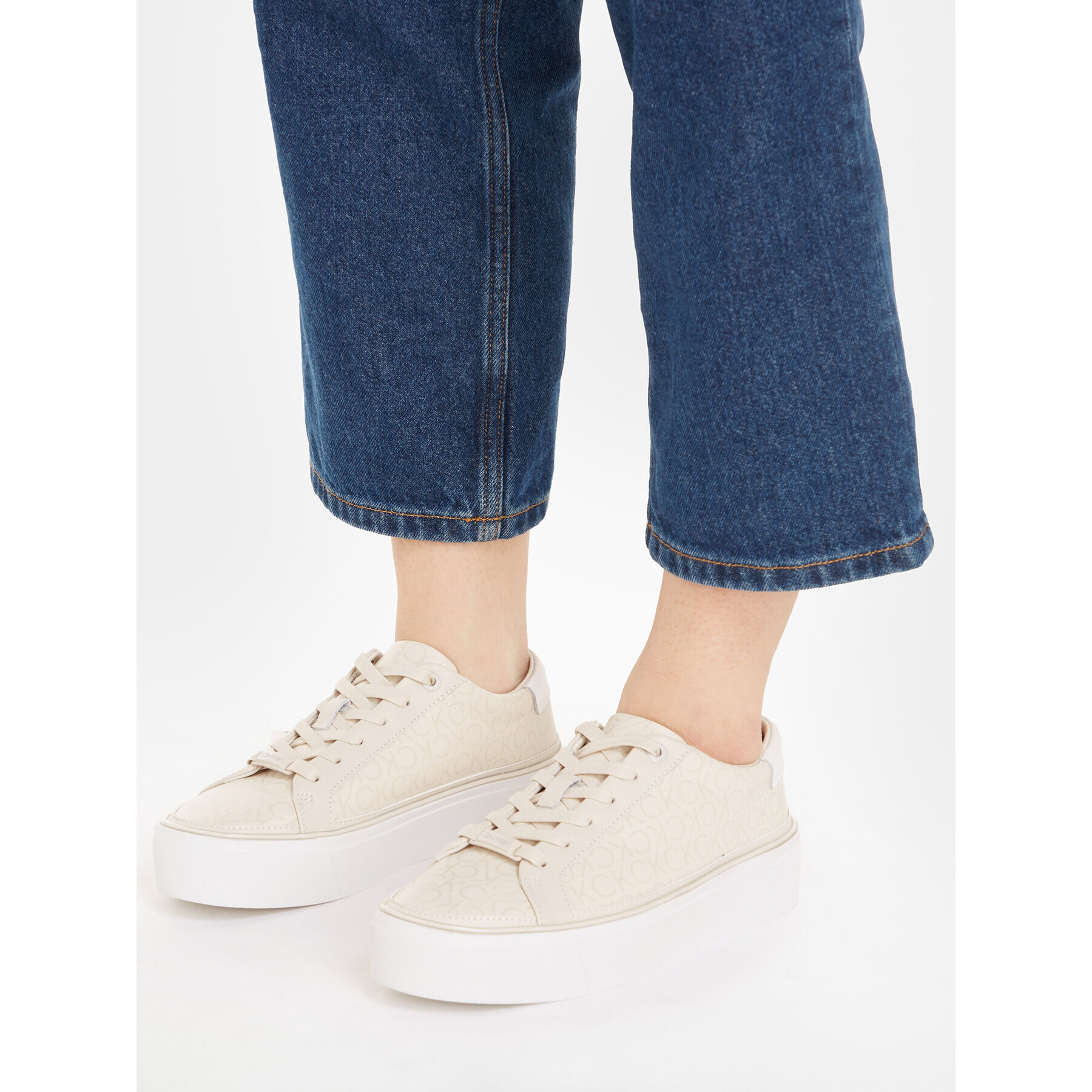 Calvin Klein Sneakersy Flatform Cupsole Lace Up-Epi Mn HW0HW01670 Bílá - Pepit.cz