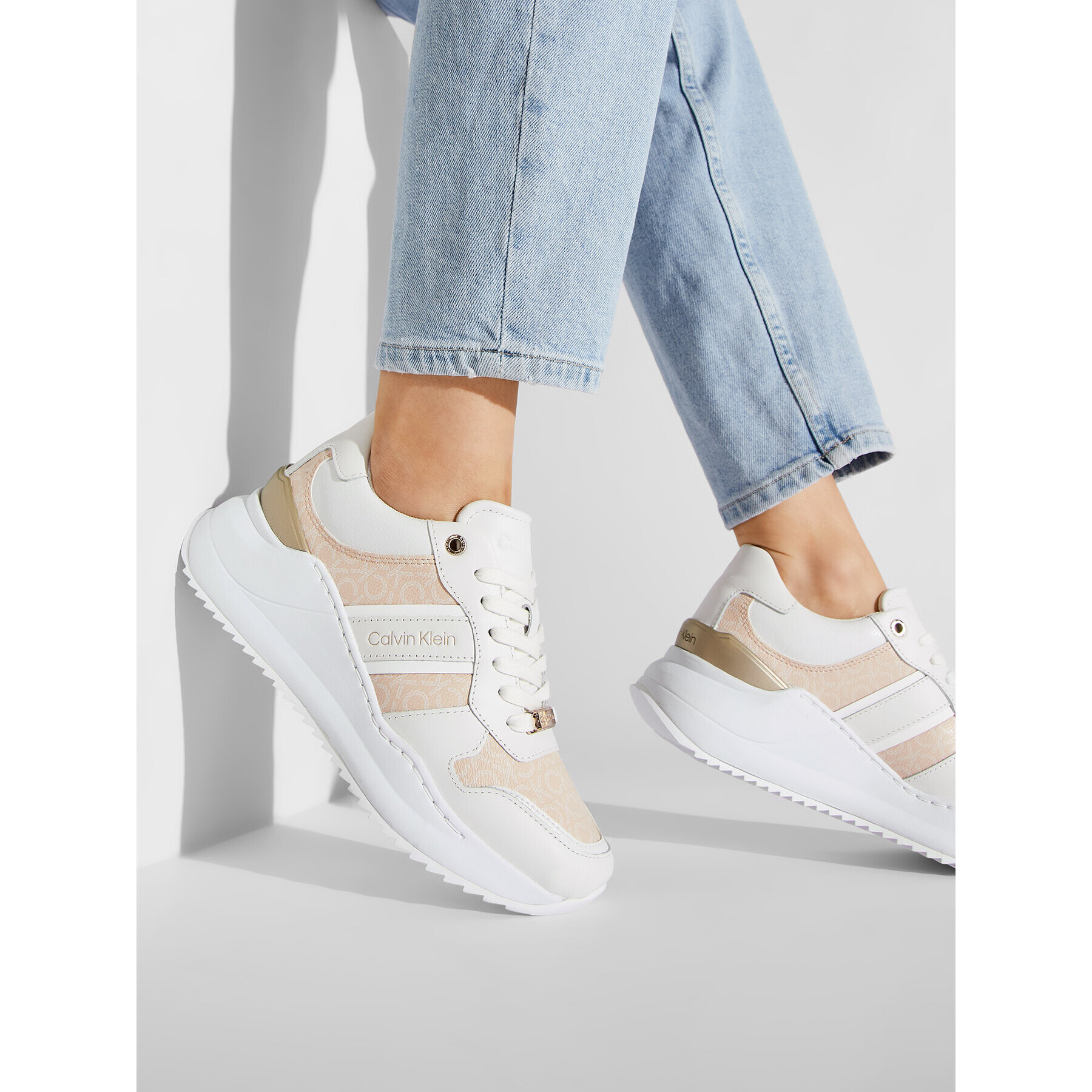 Calvin Klein Sneakersy Internal Wedge Lace Up HW0HW00816 Bílá - Pepit.cz