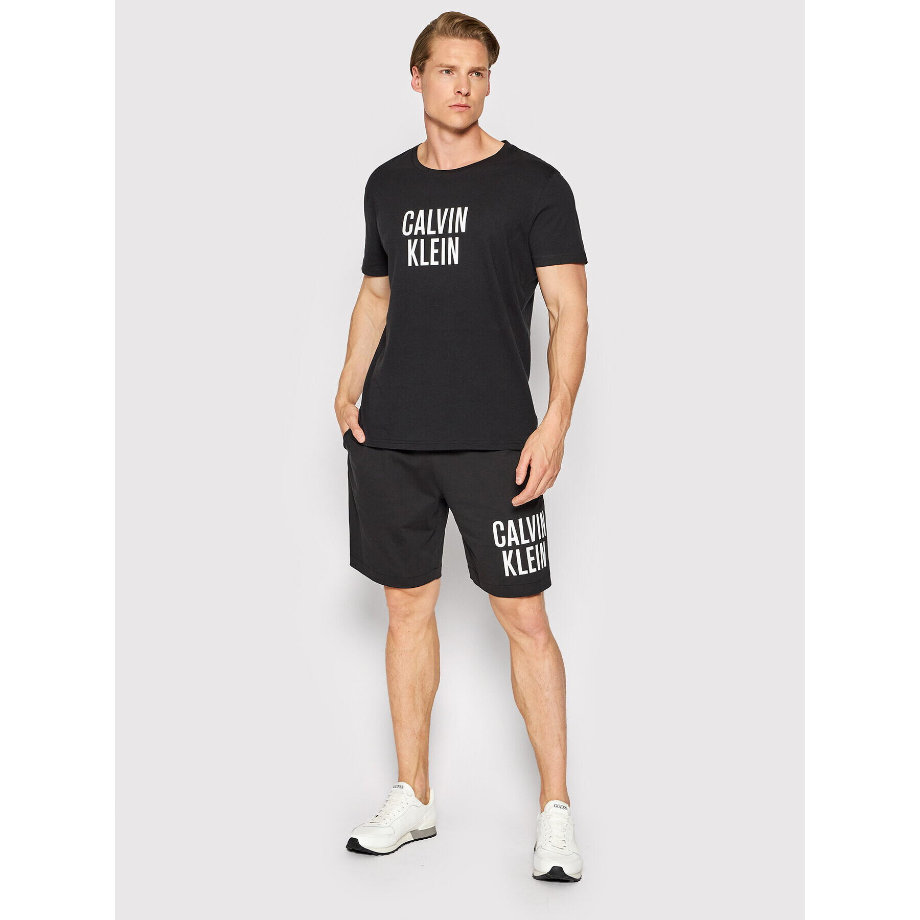 Calvin Klein Swimwear T-Shirt Crew KM0KM00750 Černá Relaxed Fit - Pepit.cz