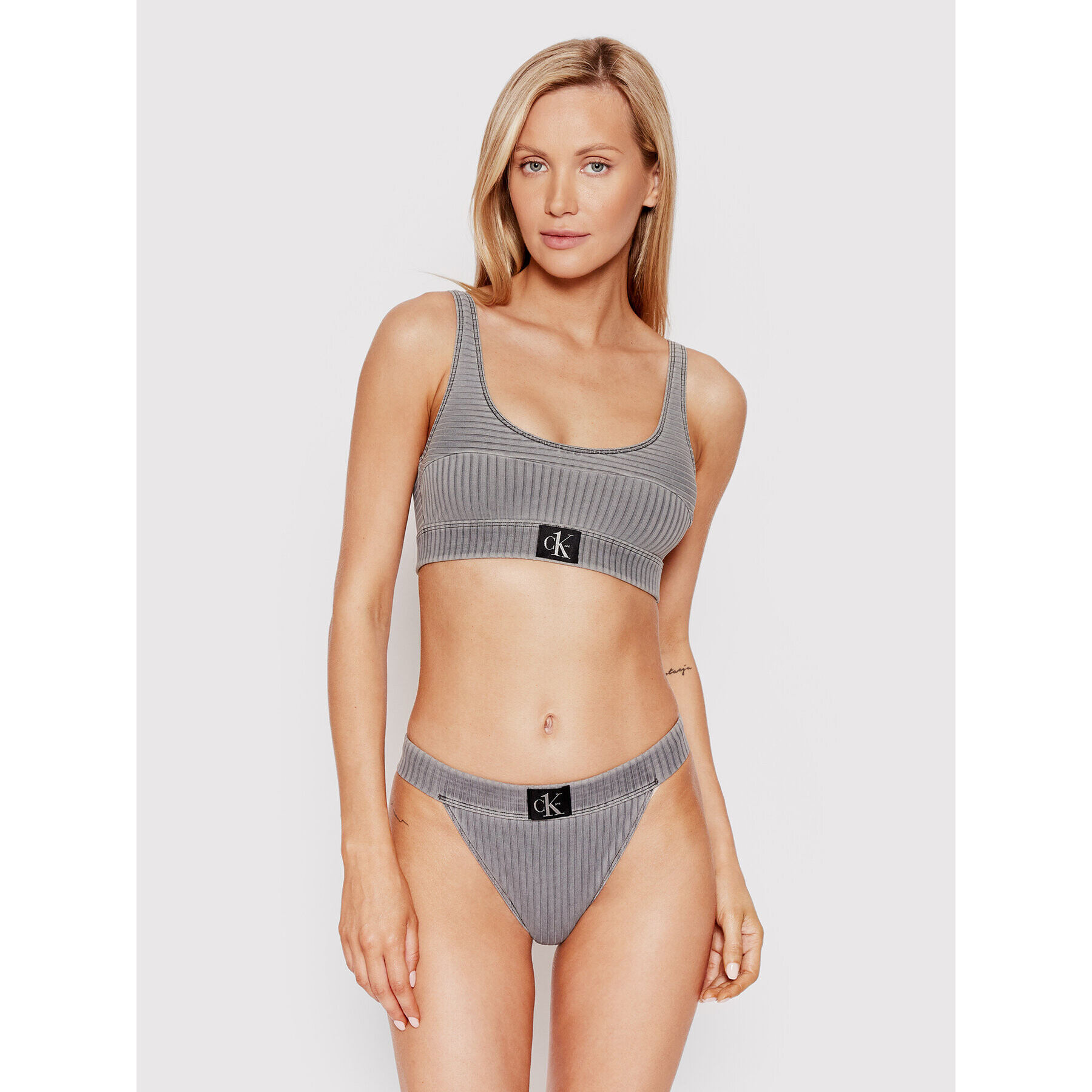 Calvin Klein Swimwear Vrchní část bikin KW0KW01753 Šedá - Pepit.cz