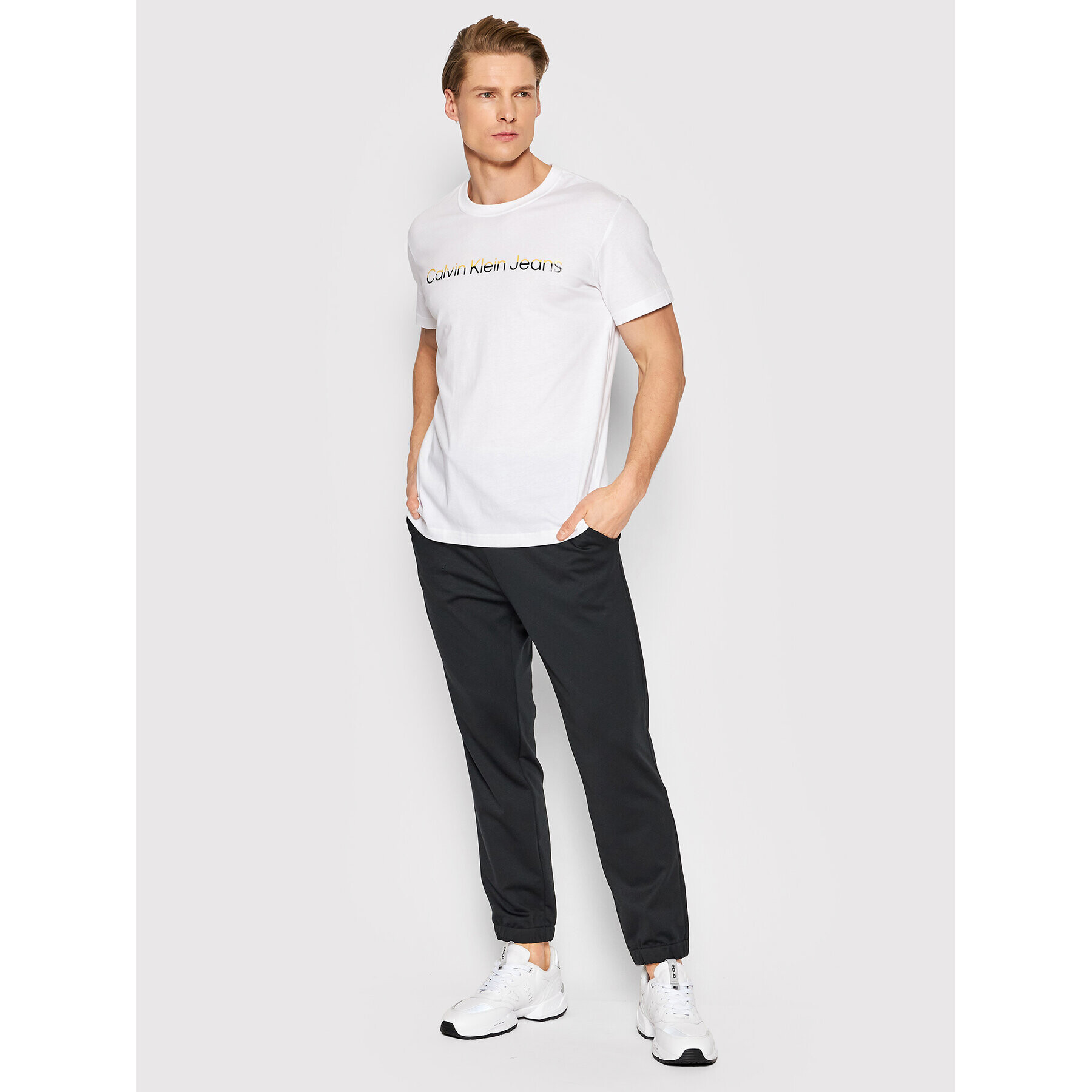 Calvin Klein Teplákové kalhoty K10K108646 Černá Slim Fit - Pepit.cz