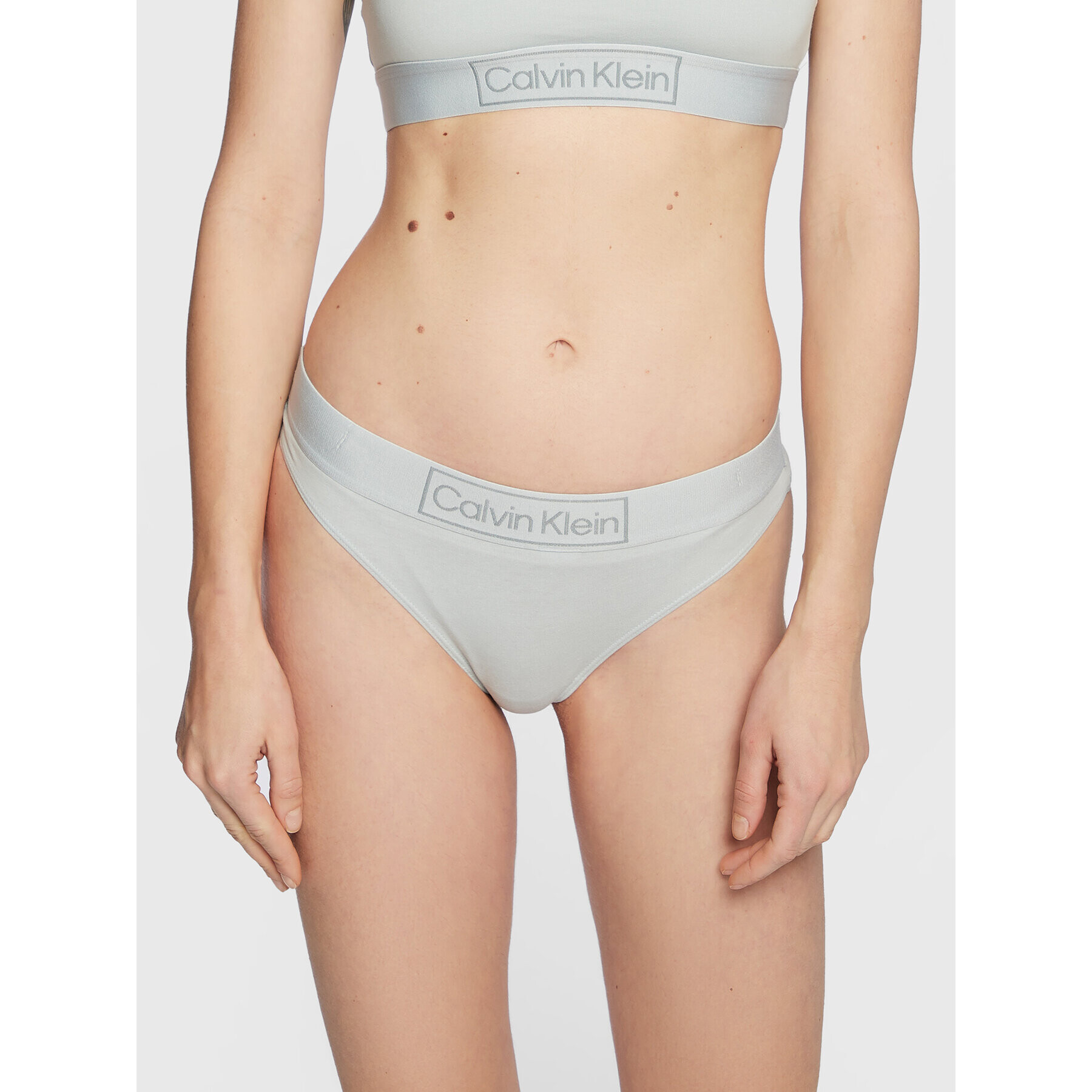 Calvin Klein Underwear Kalhotky string 000QF6774E Zelená - Pepit.cz