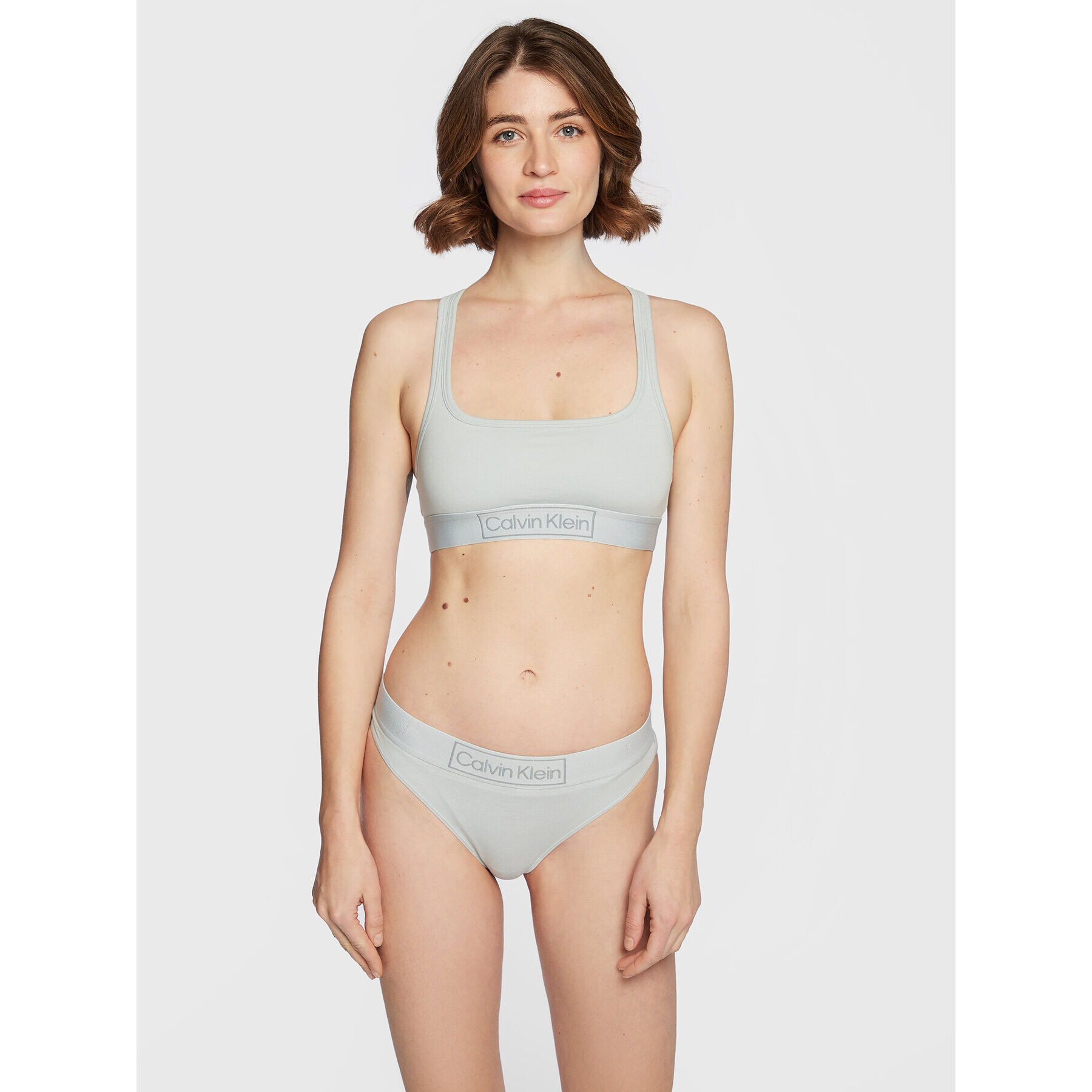 Calvin Klein Underwear Kalhotky string 000QF6774E Zelená - Pepit.cz