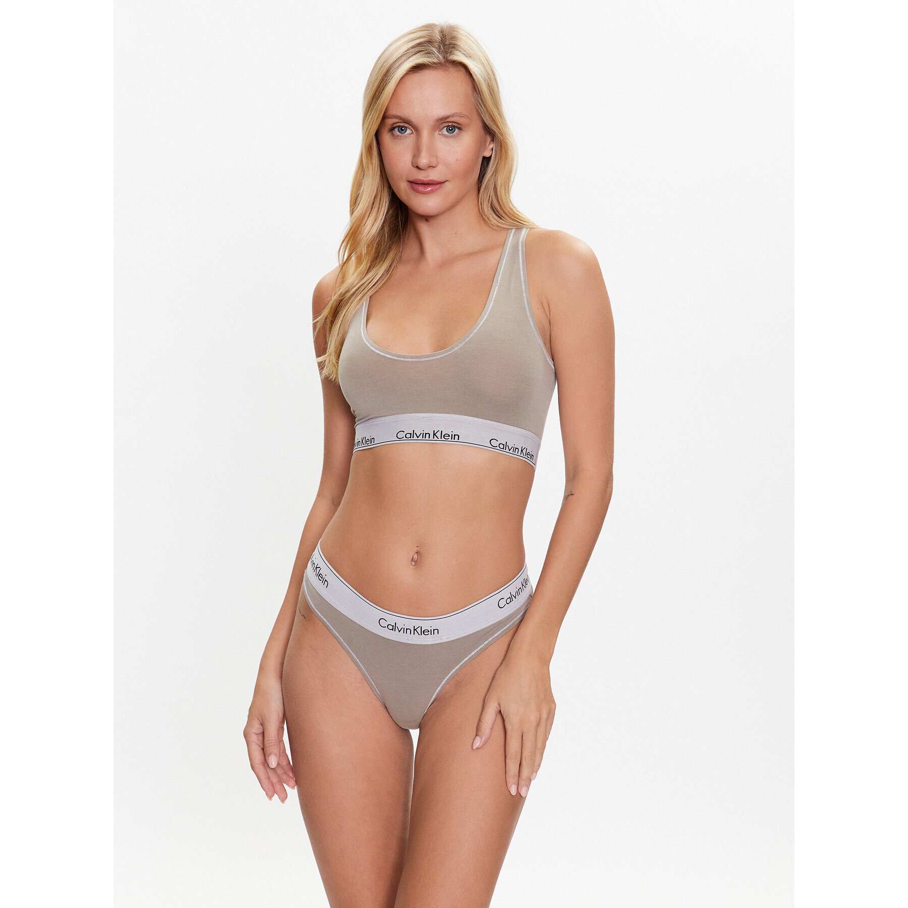 Calvin Klein Underwear Kalhotky string 000QF7208E Béžová - Pepit.cz