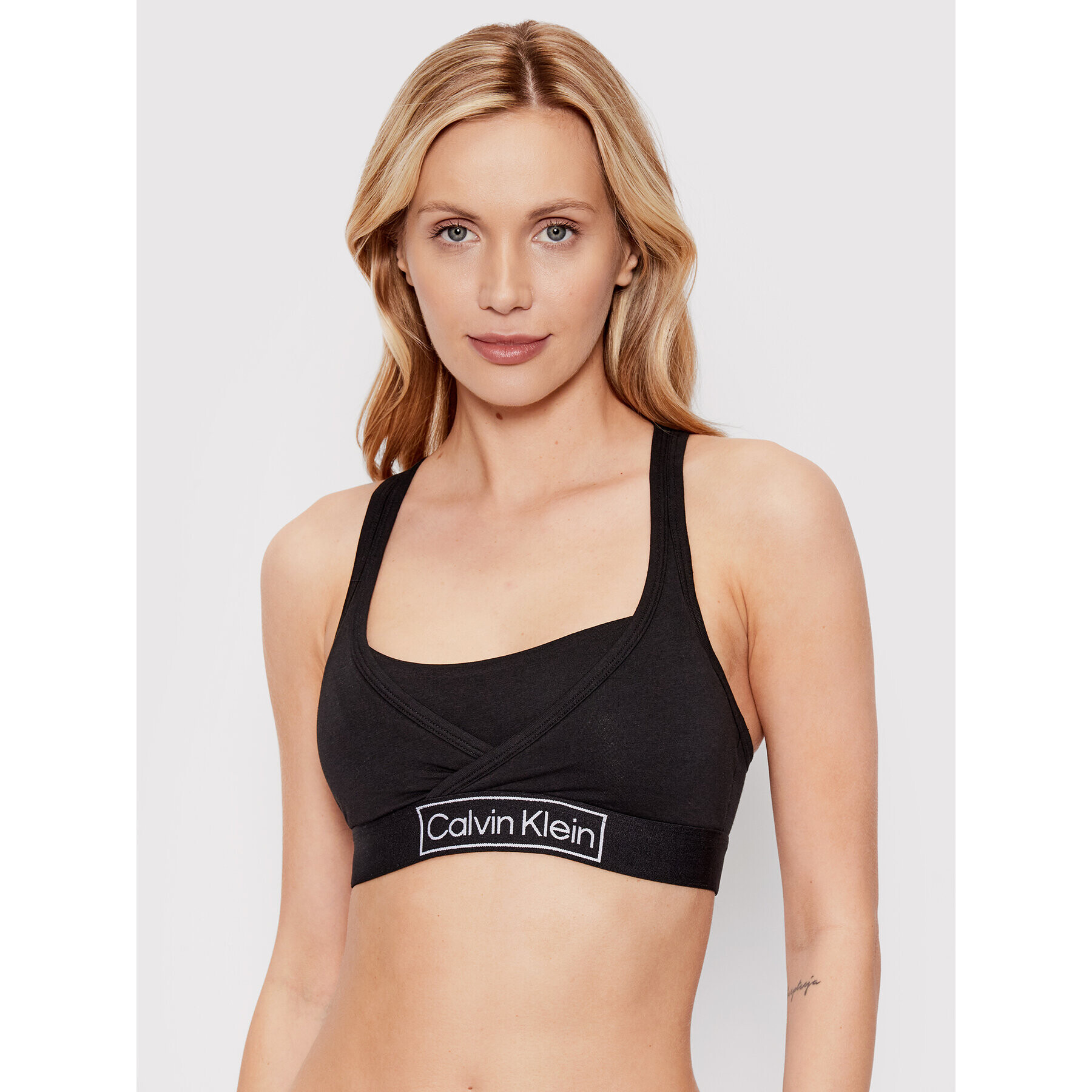 Calvin Klein Underwear Kojící podprsenka 000QF6752E Černá - Pepit.cz