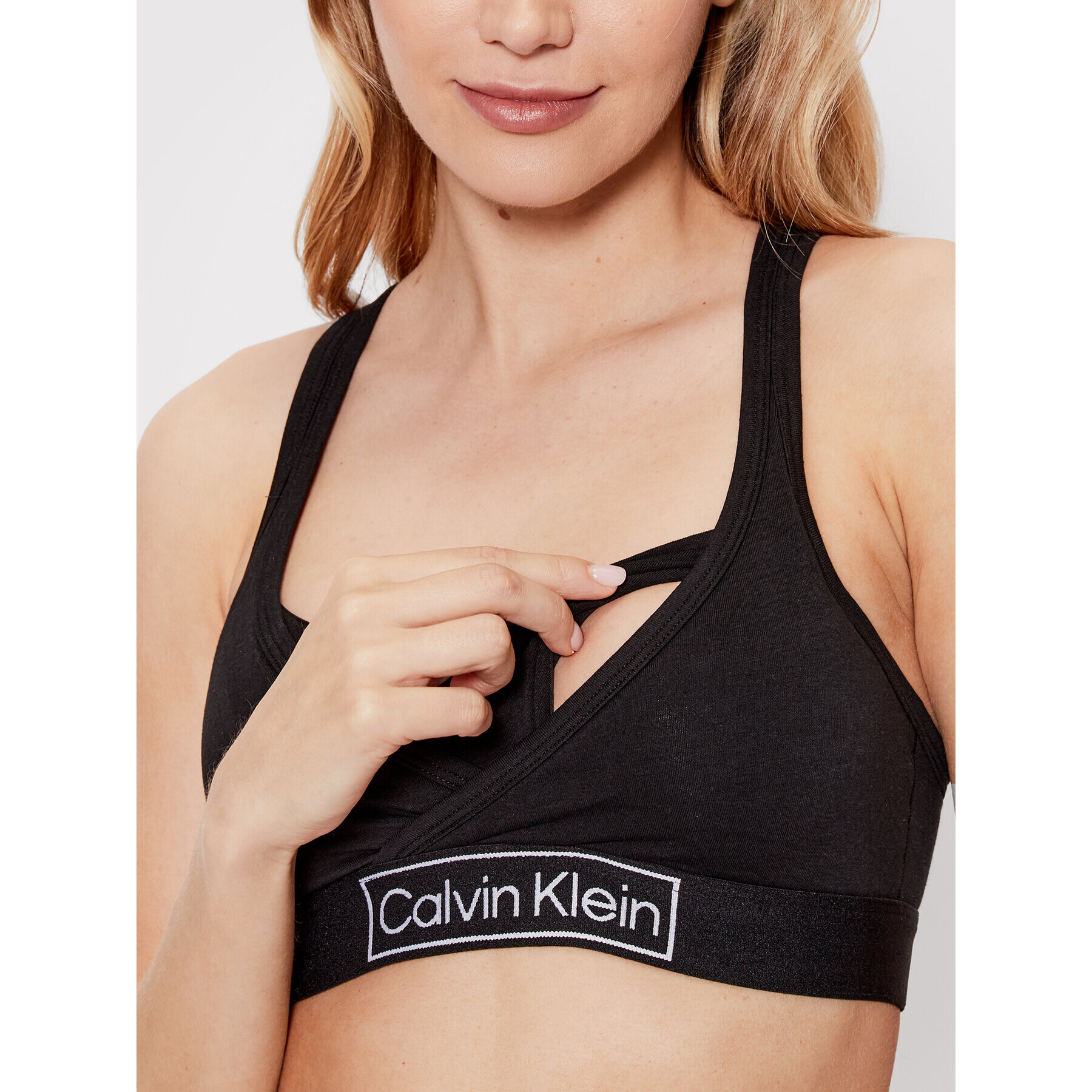 Calvin Klein Underwear Kojící podprsenka 000QF6752E Černá - Pepit.cz